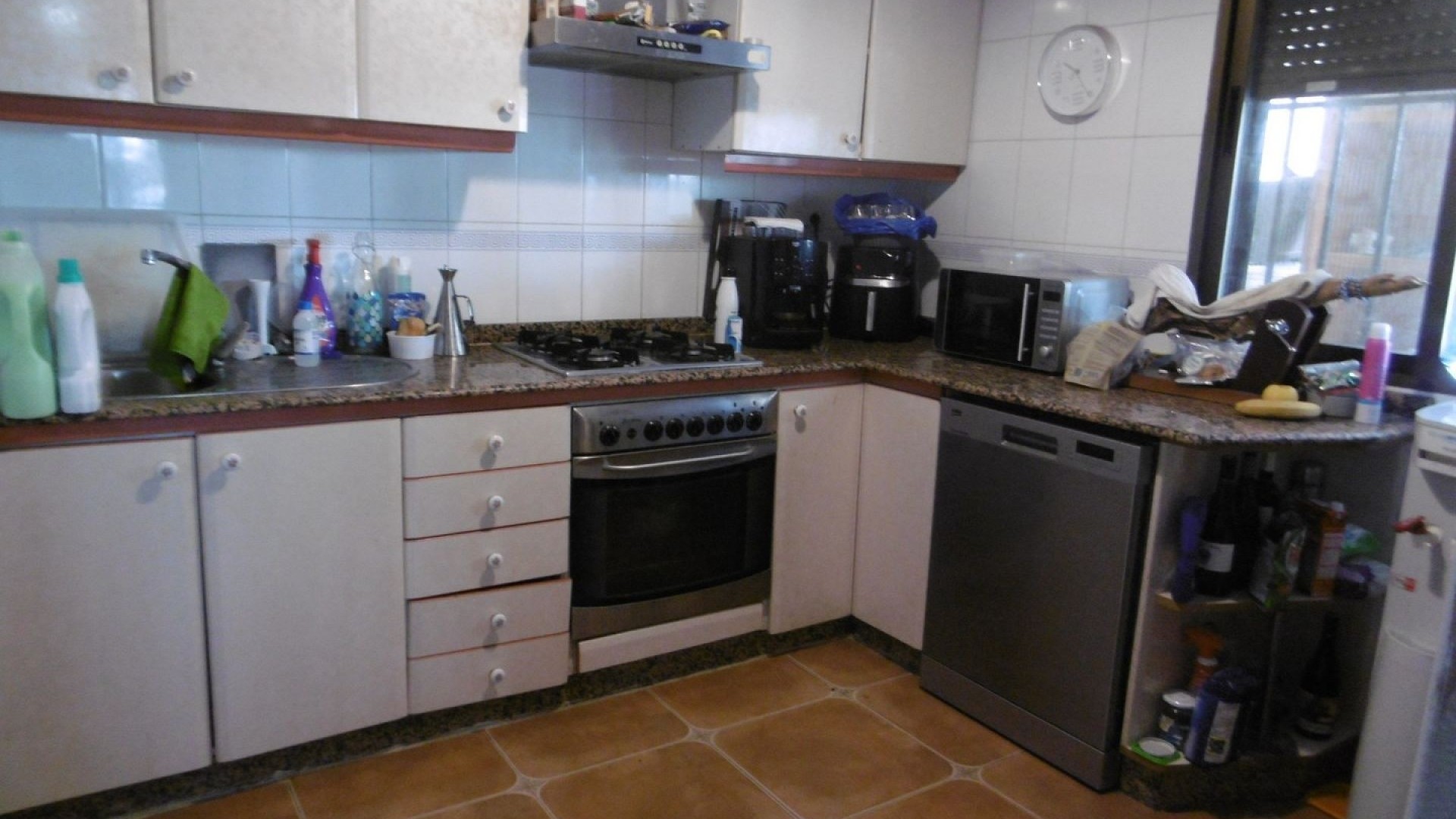 Venta - Chalet Independiente -
Yecla