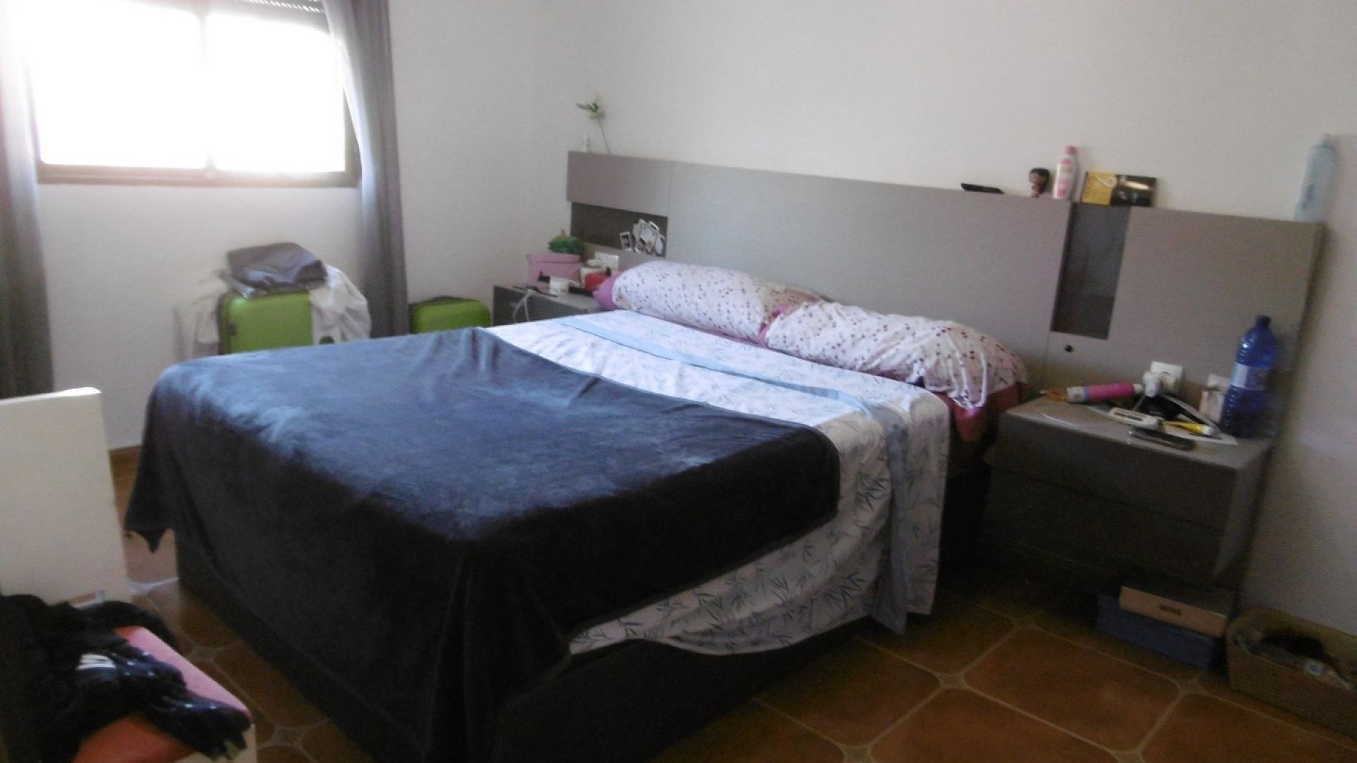 Venta - Chalet Independiente -
Yecla