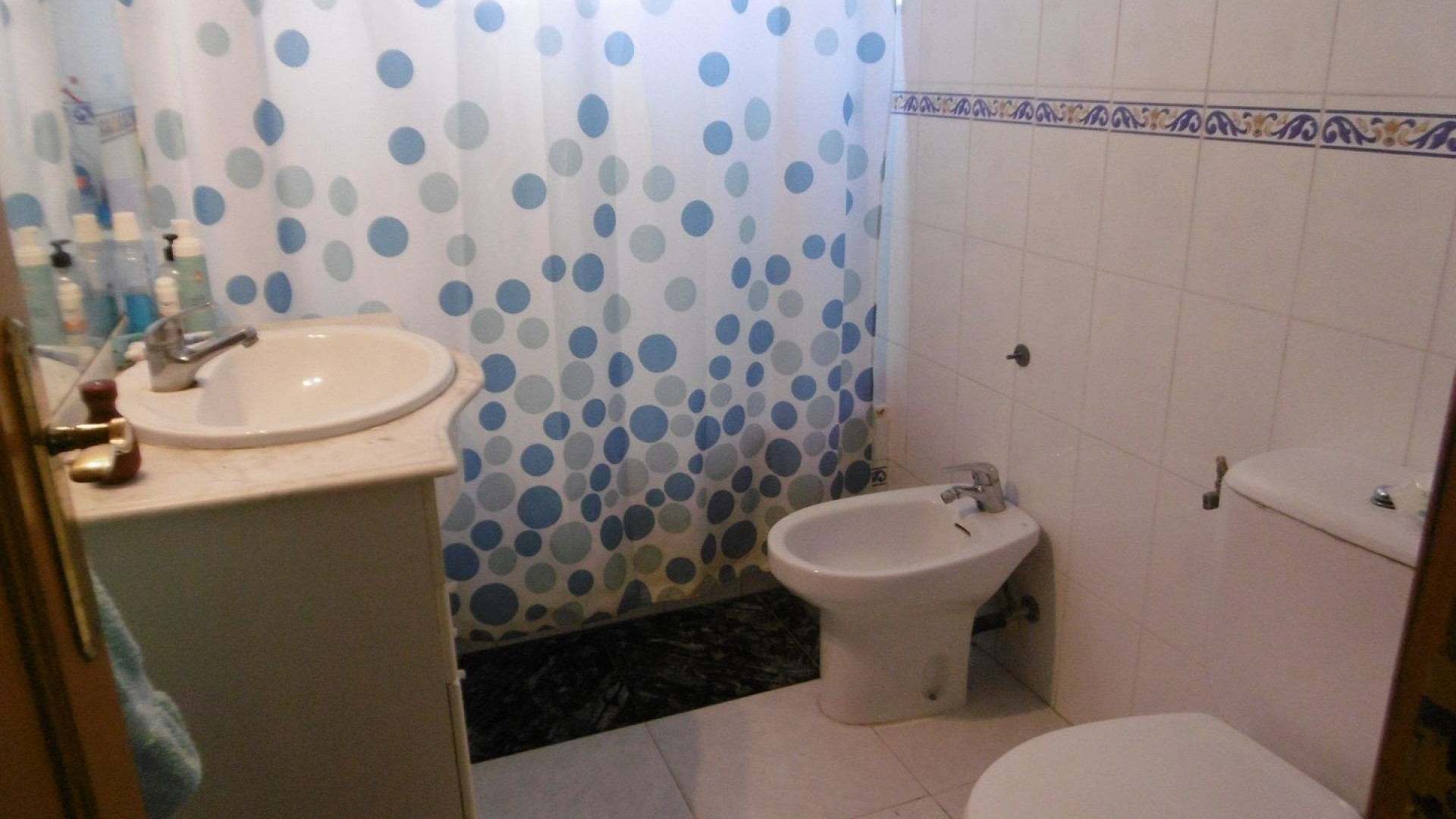 Venta - Chalet Independiente -
Yecla