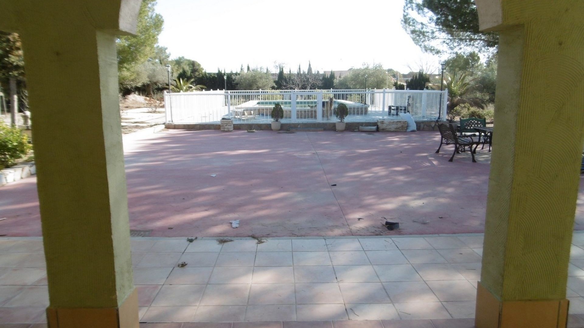 Venta - Chalet Independiente -
Yecla