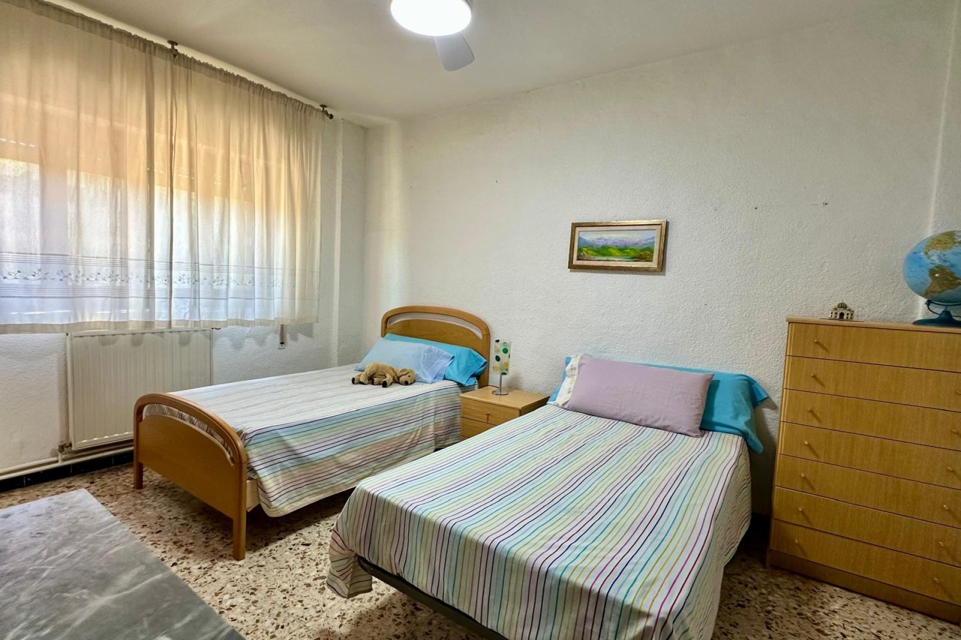 Venta - Chalet Independiente -
Yecla