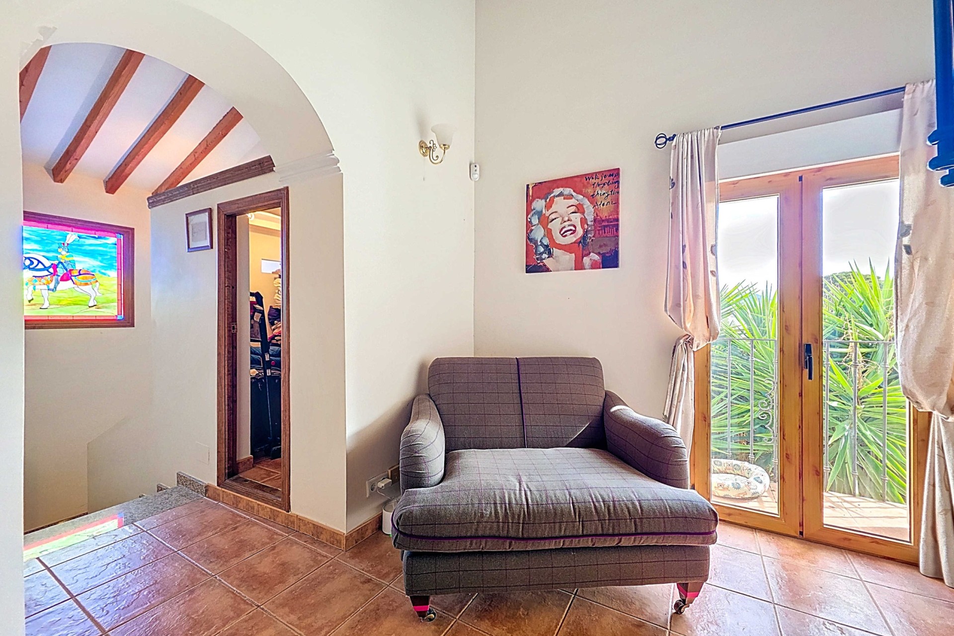 Venta - Comercial -
Abanilla