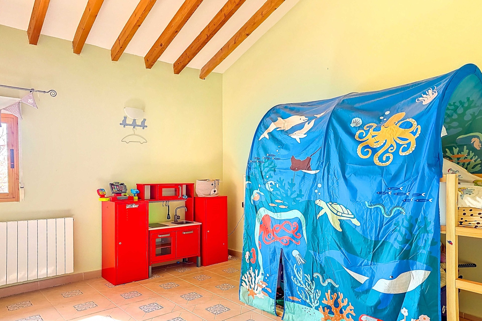 Venta - Comercial -
Abanilla