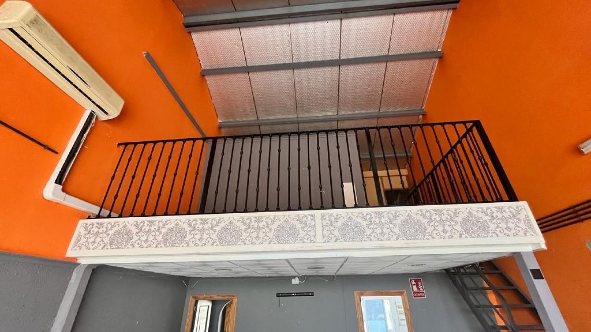 Venta - Comercial -
Algorfa - La Finca Golf Resort