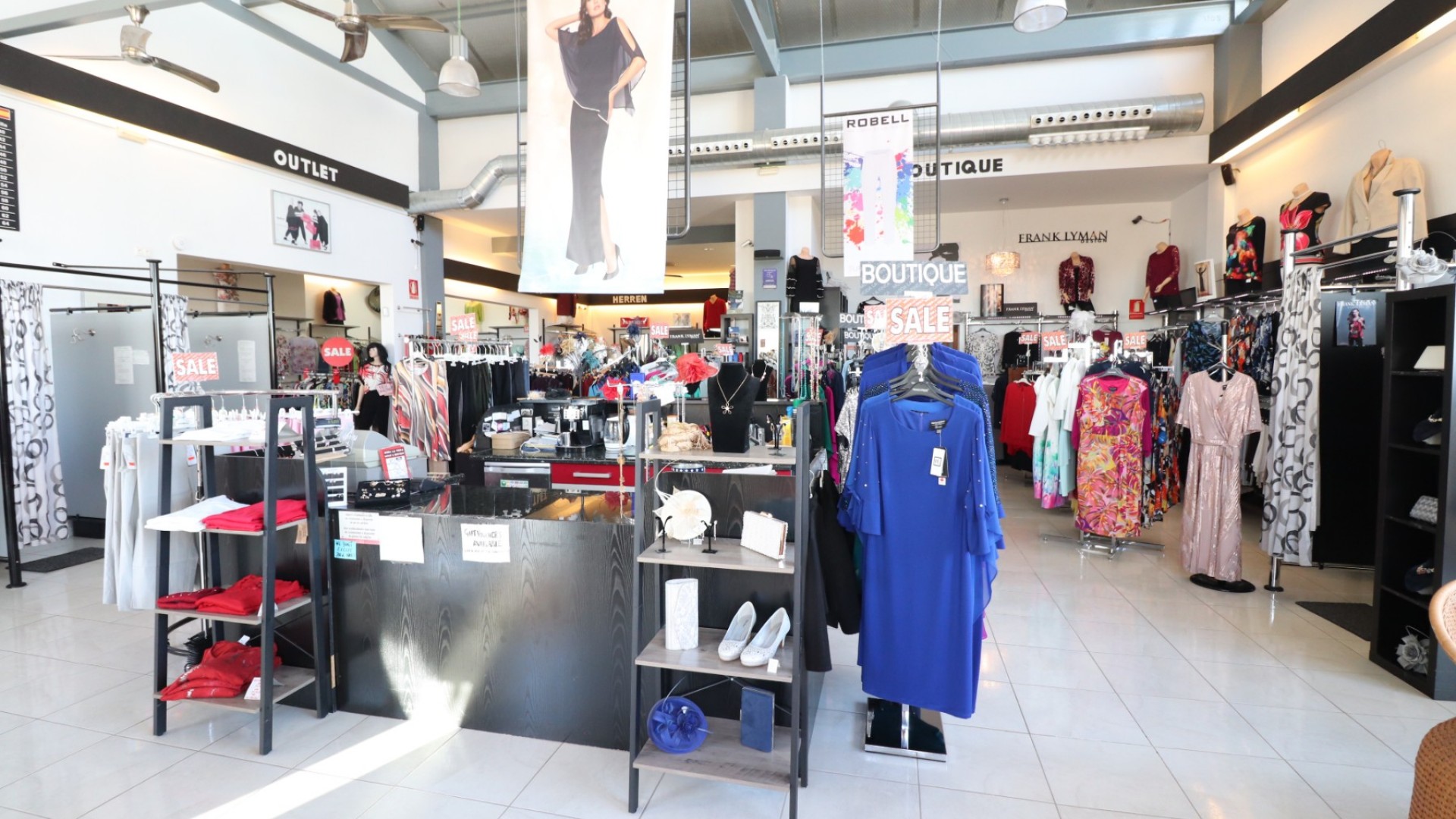 Venta - Comercial -
Algorfa - La Finca Golf Resort