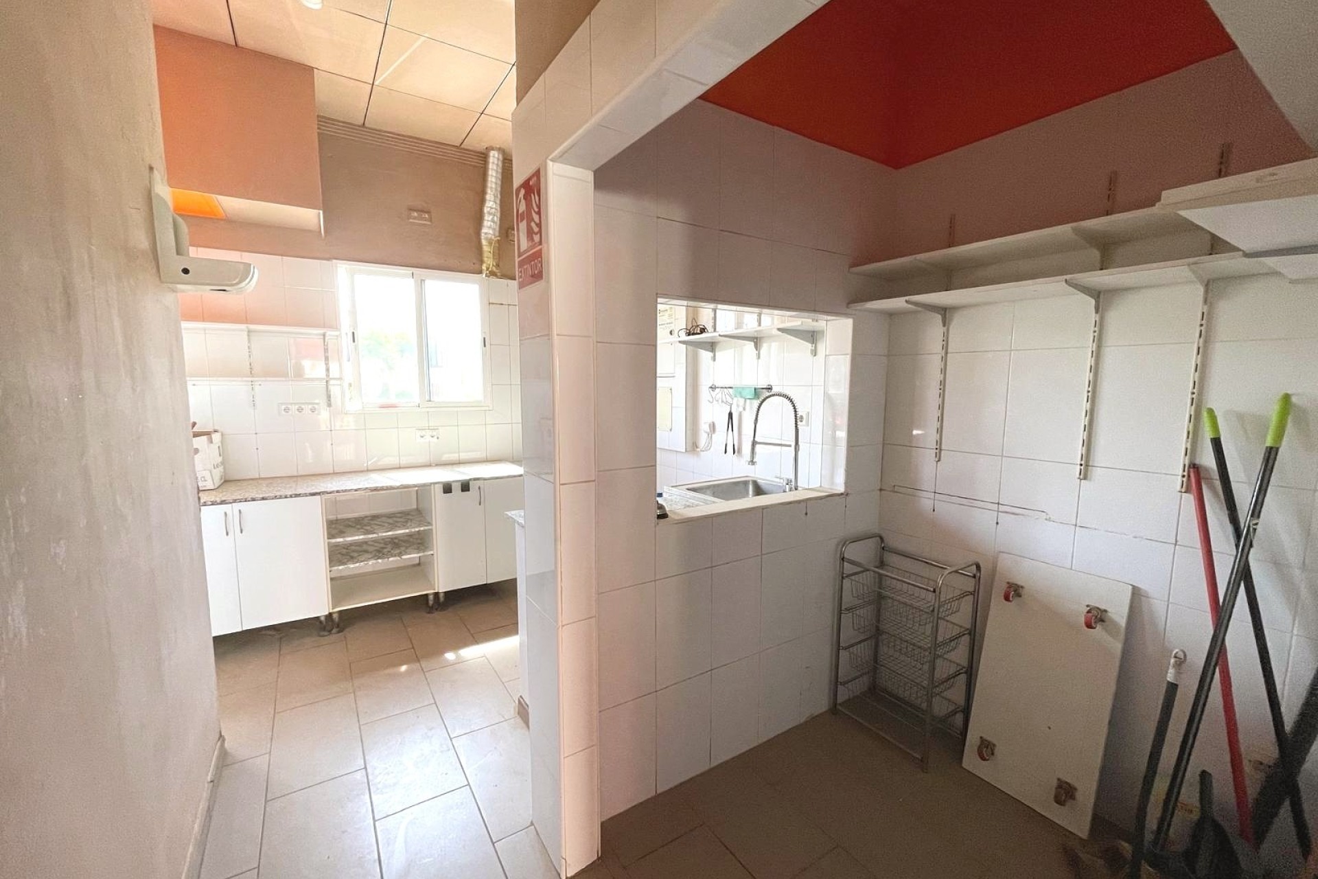 Venta - Comercial -
Algorfa - La Finca Golf