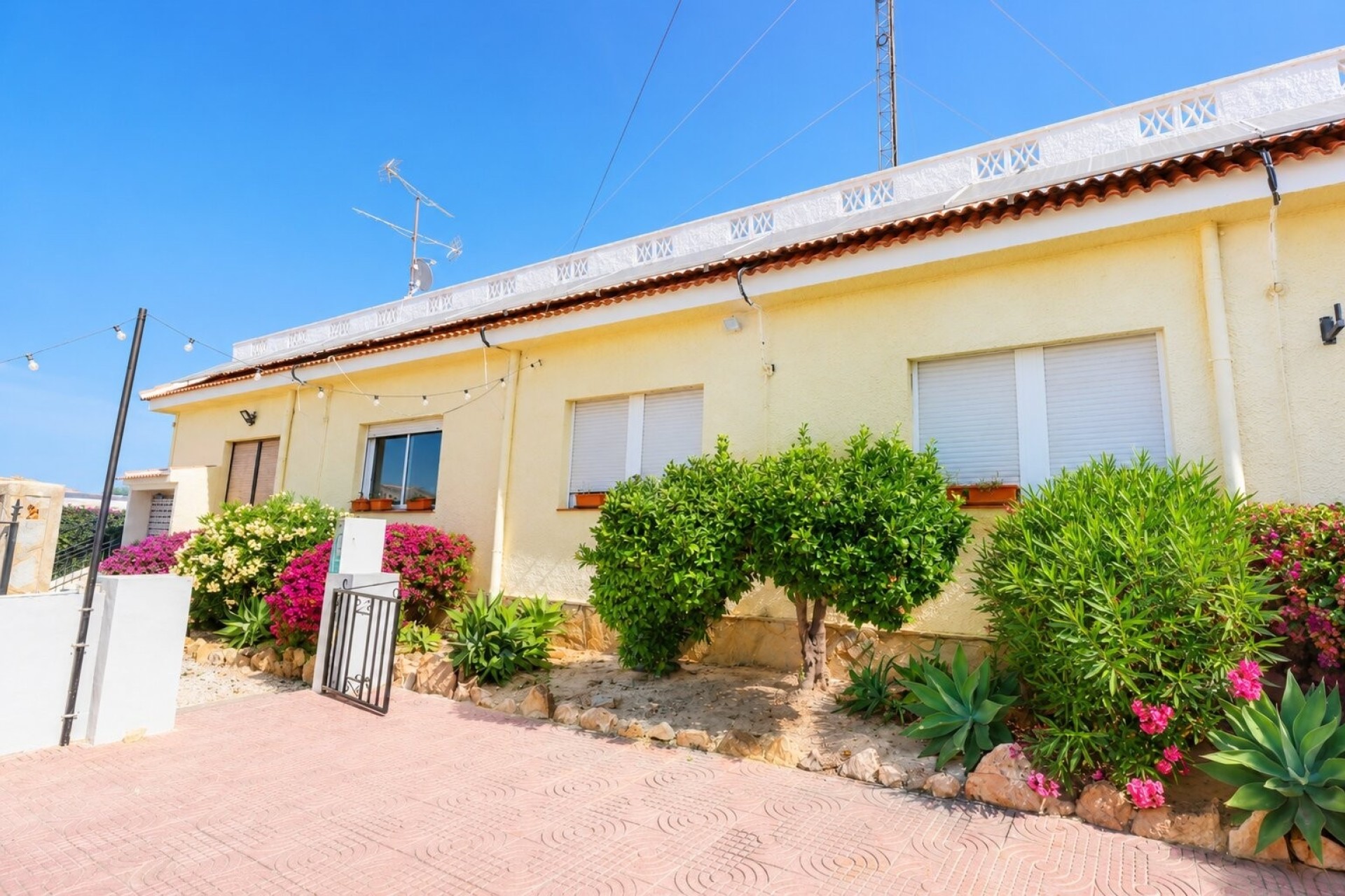 Venta - Comercial -
Ciudad Quesada - Rojales - Rojales
