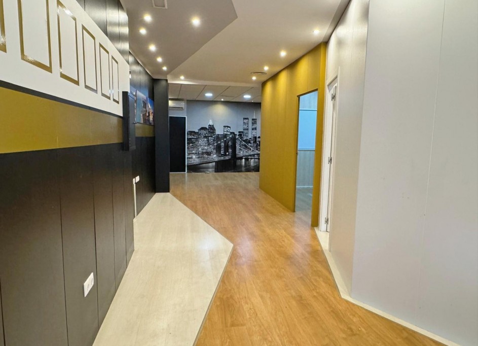 Venta - Comercial -
Guardamar del Segura - Guardamar del Seguras*