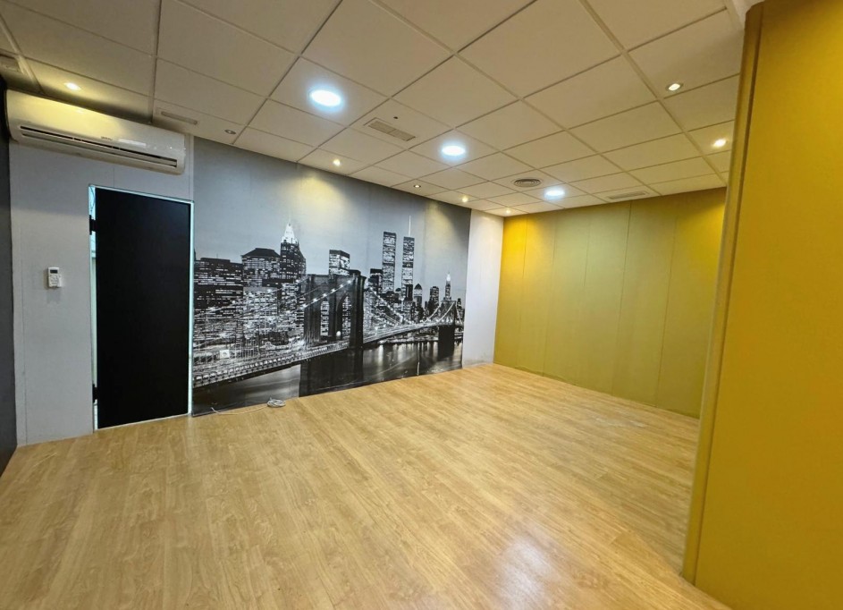 Venta - Comercial -
Guardamar del Segura