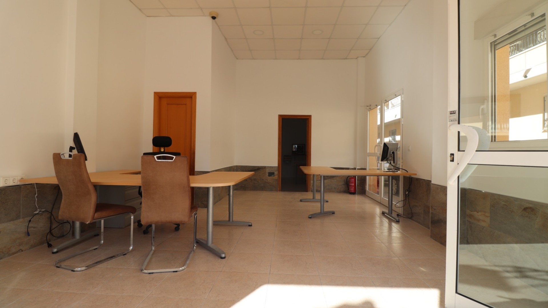 Venta - Comercial -
Jacarilla - Jacarilla - Town