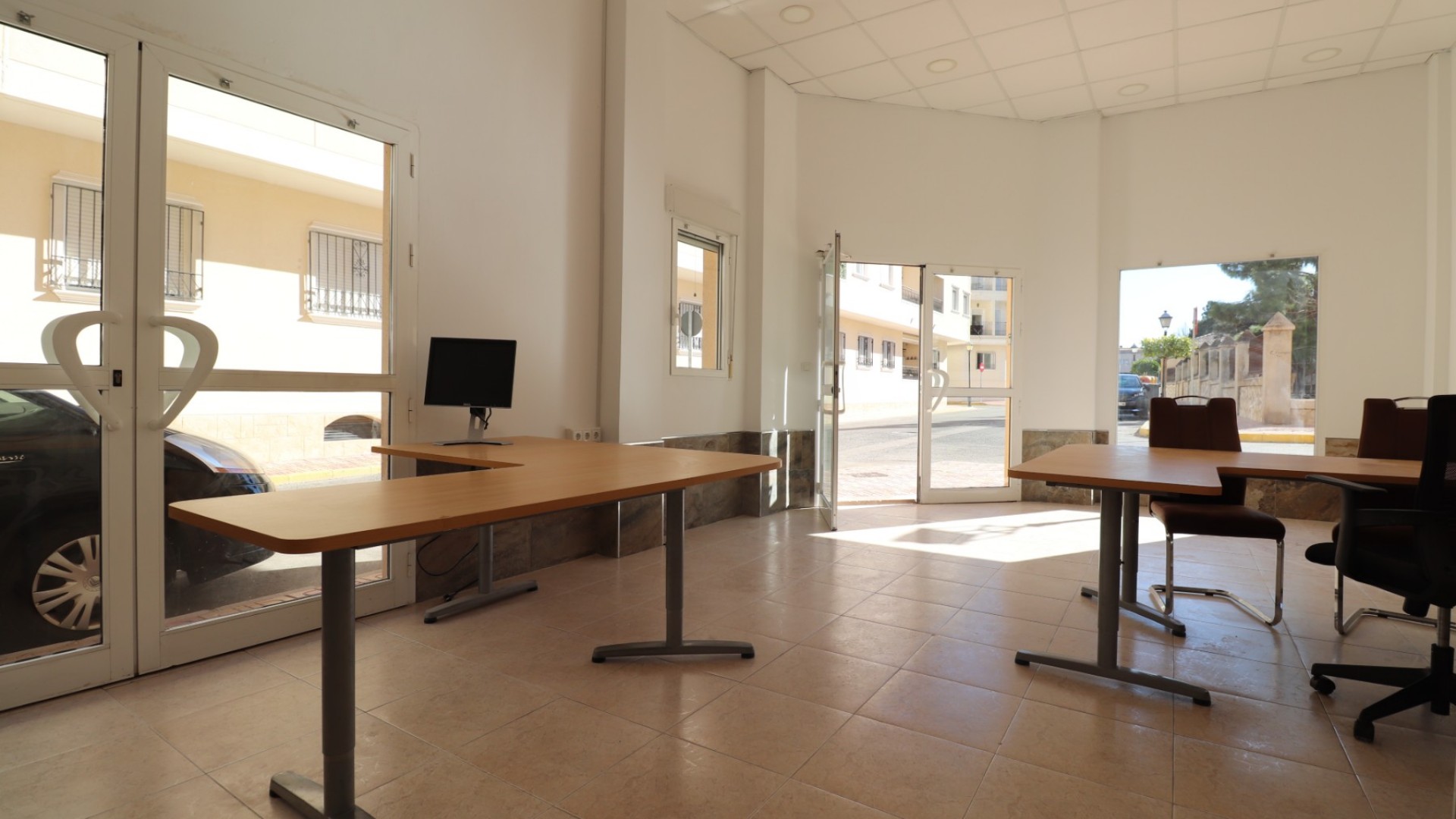 Venta - Comercial -
Jacarilla - Jacarilla - Town