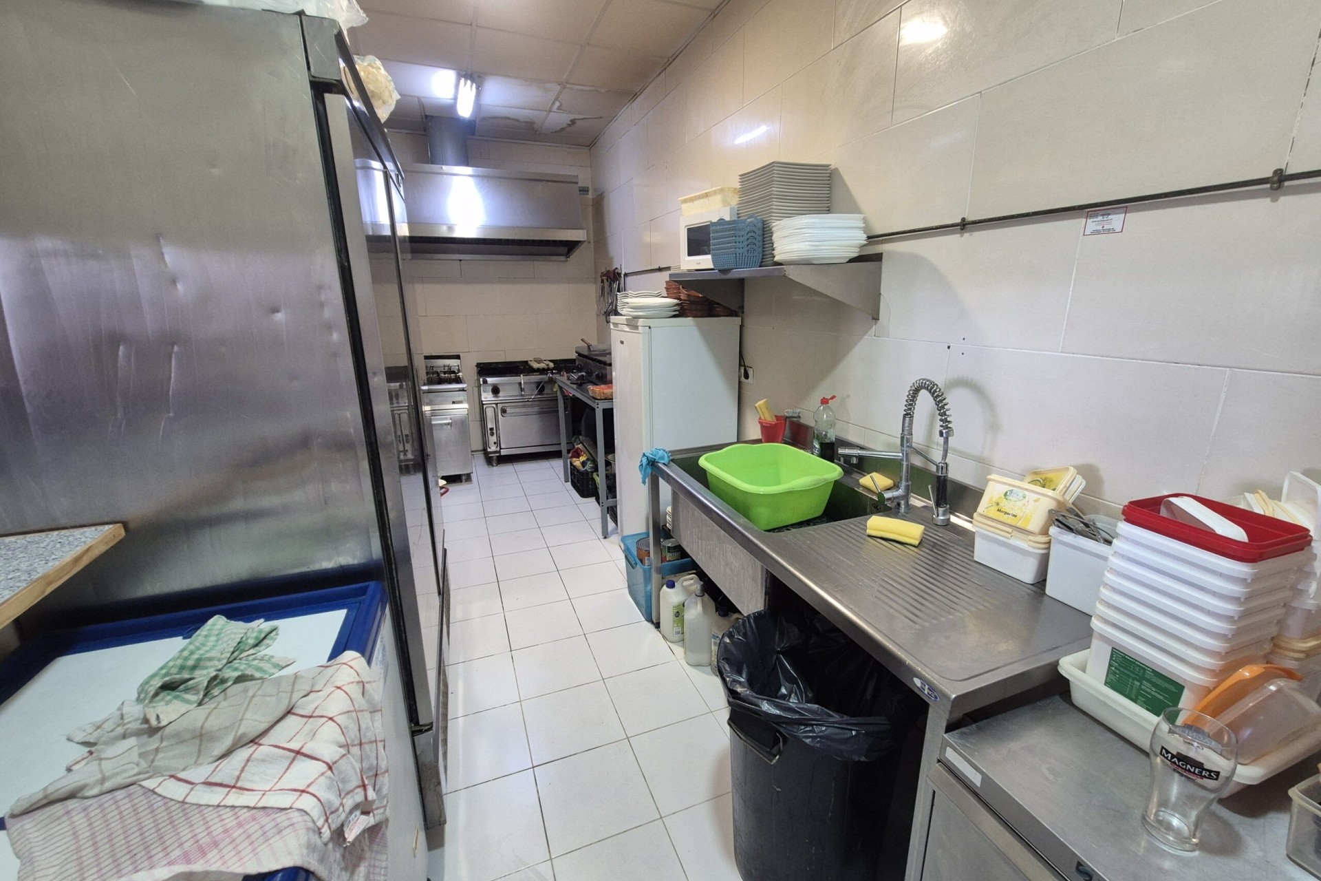 Venta - Comercial -
La Zenia