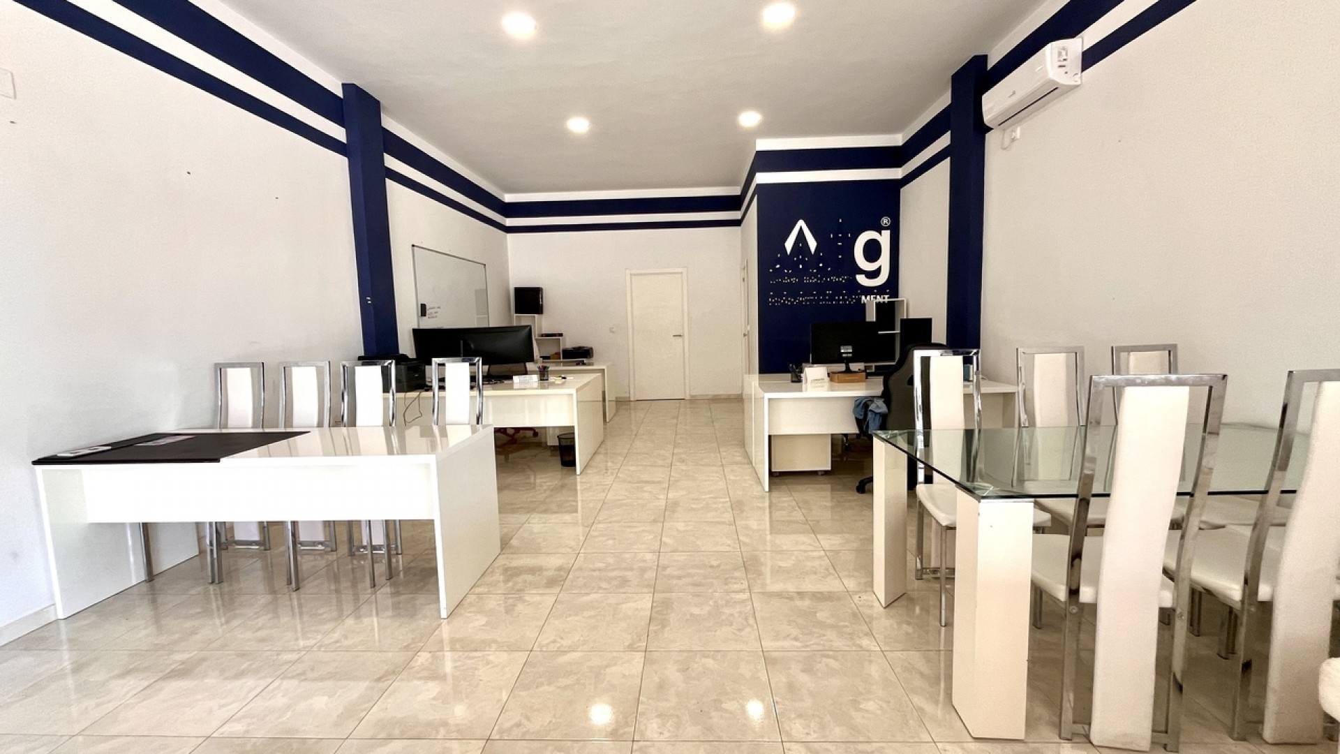 Venta - Comercial -
Playa Flamenca