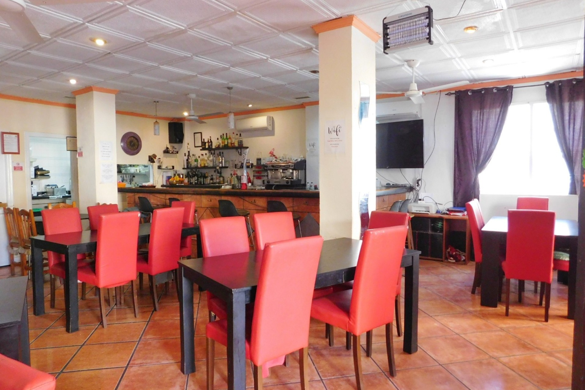 Venta - Comercial -
San Miguel de Salinas
