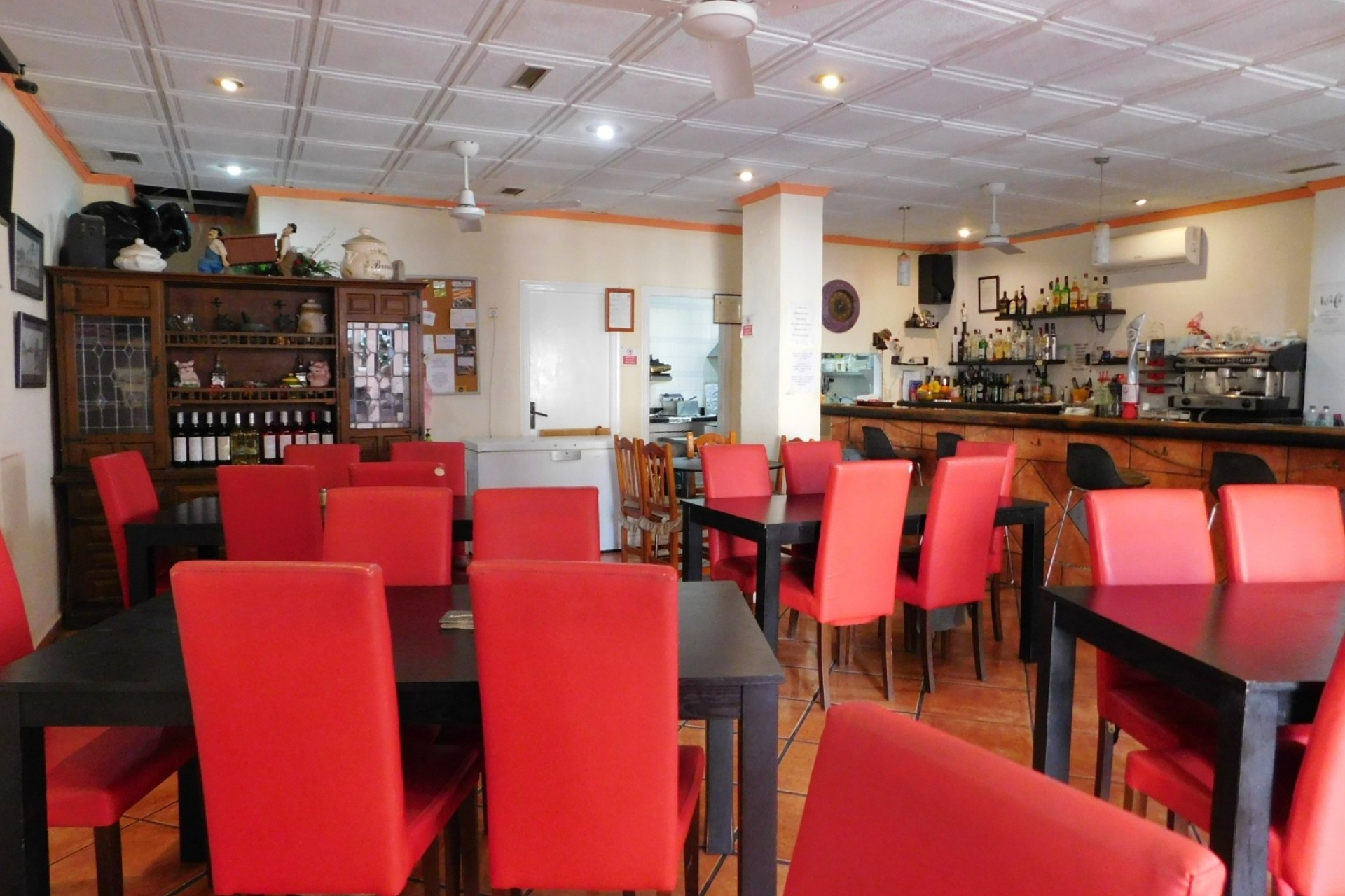 Venta - Comercial -
San Miguel de Salinas