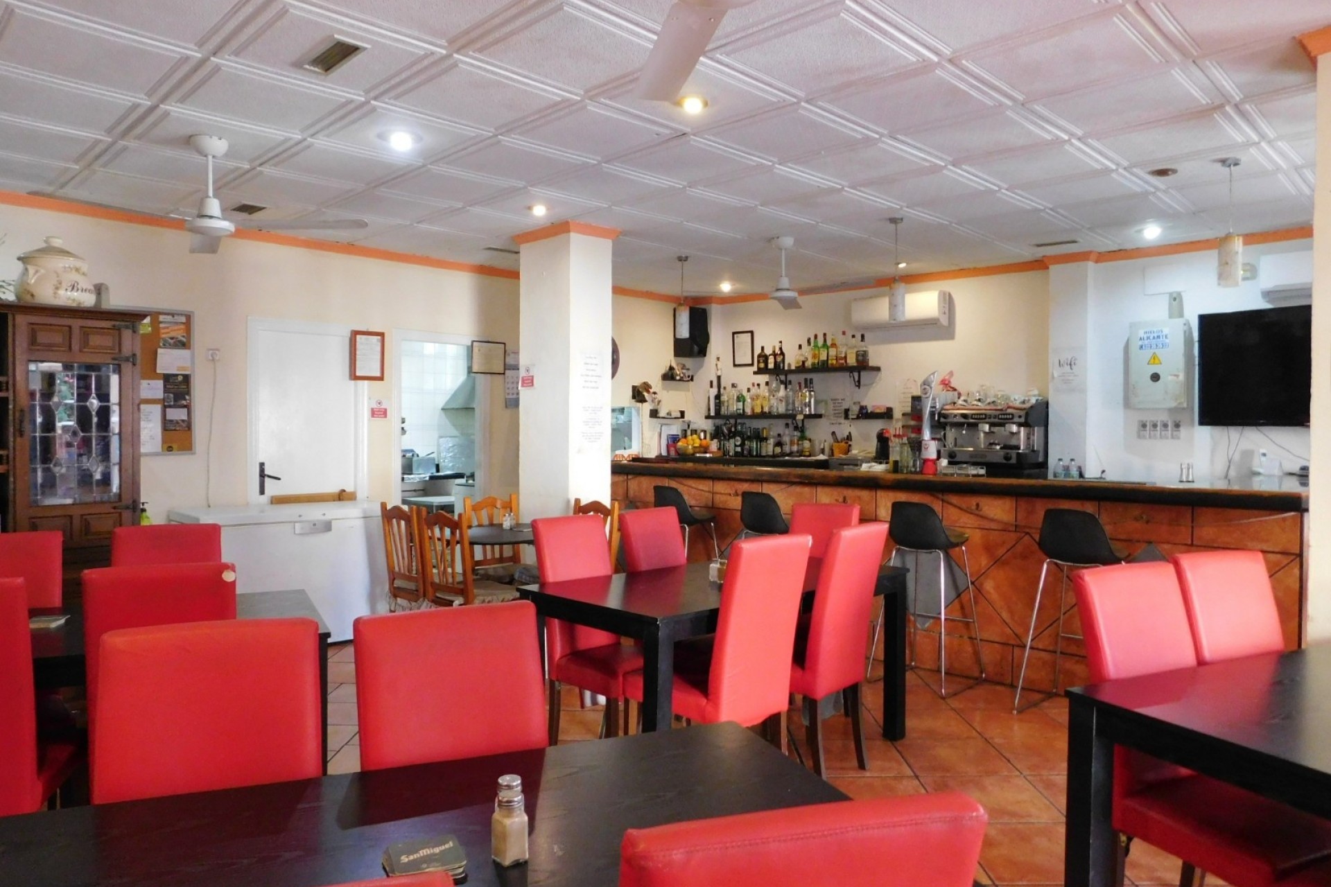 Venta - Comercial -
San Miguel de Salinas