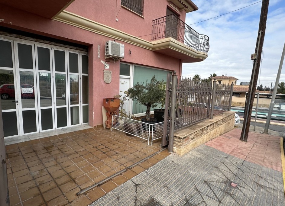 Venta - Comercial -
San Miguel de Salinas