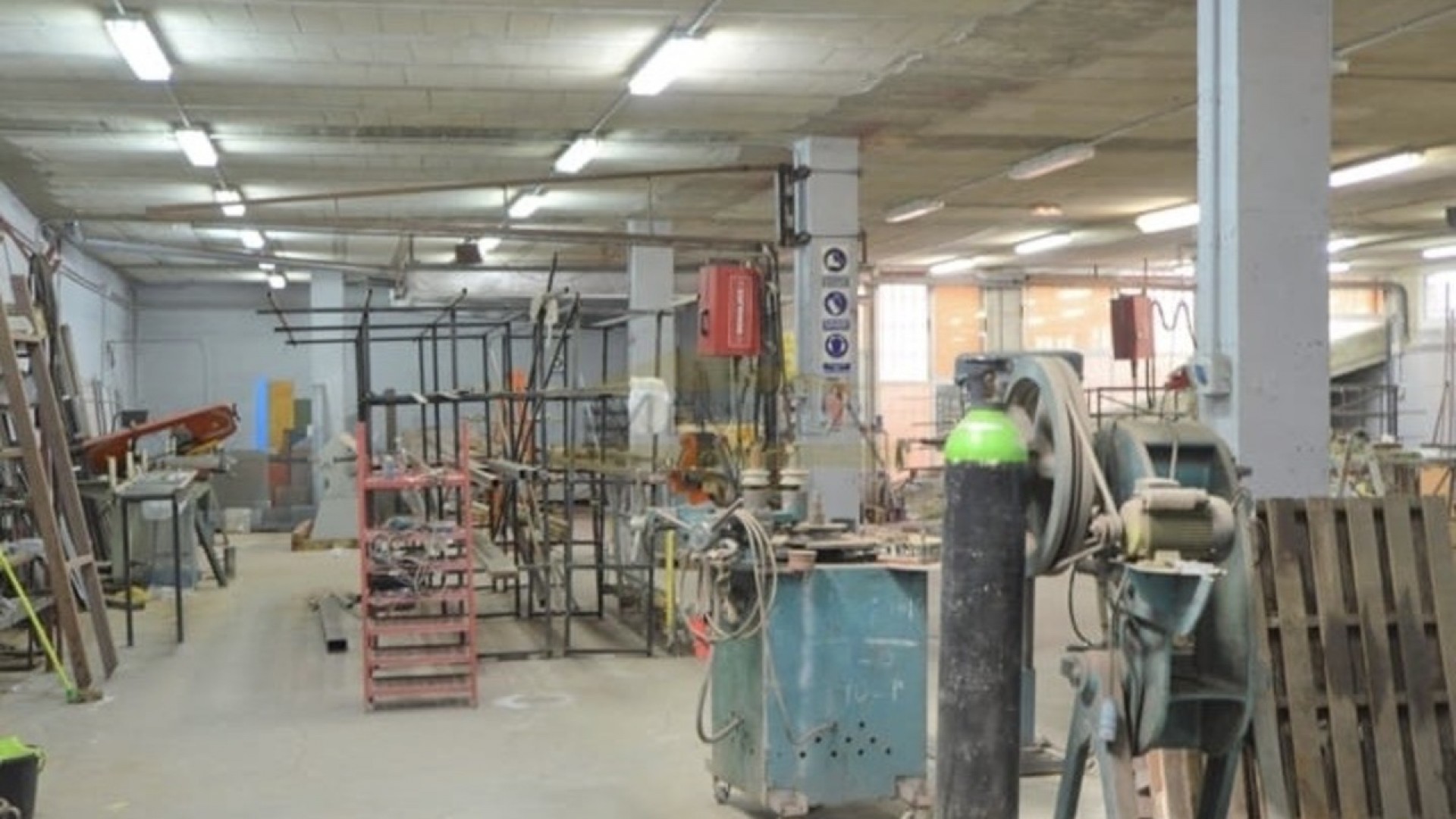 Venta - Comercial -
San Miguel de Salinas