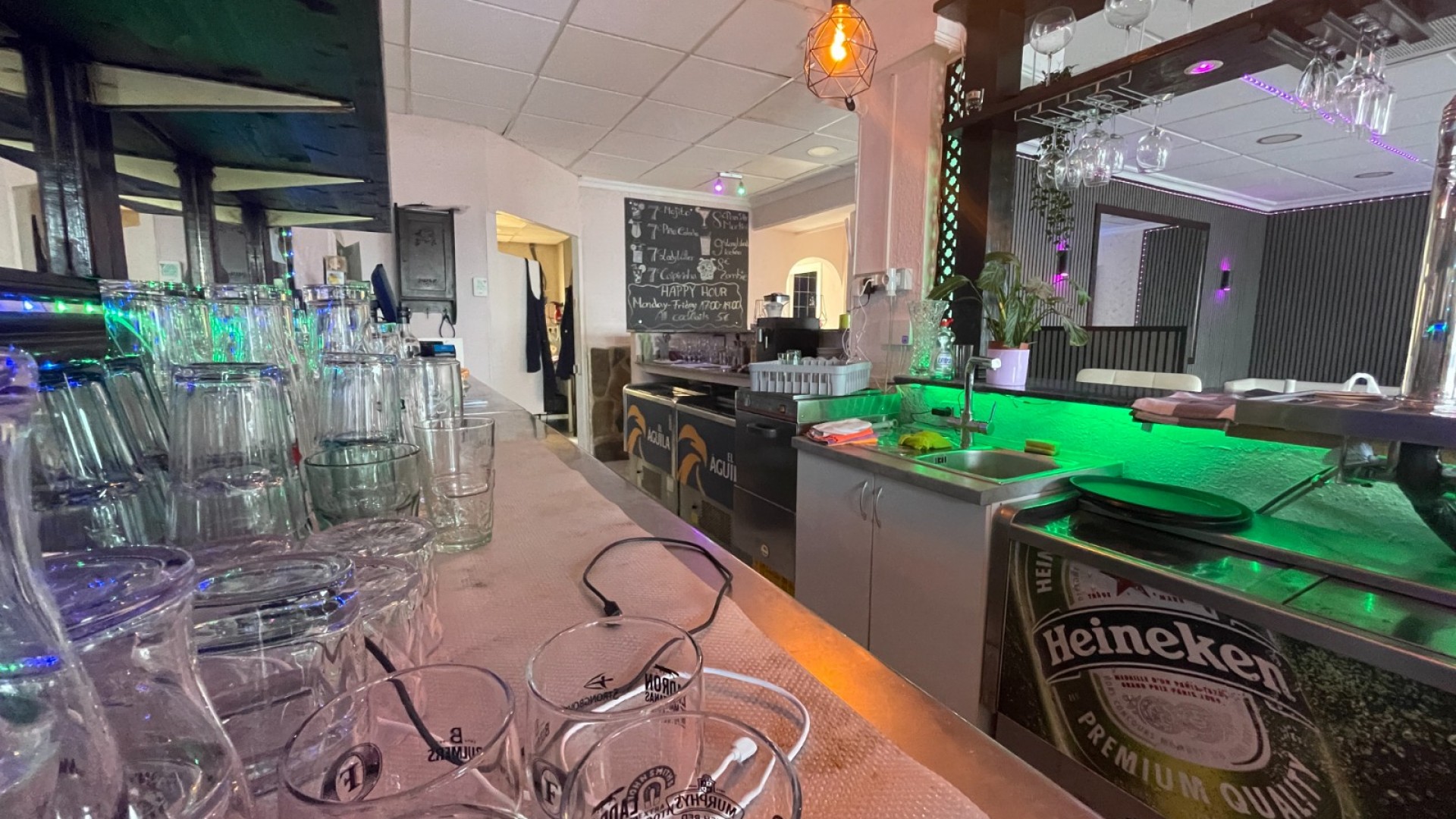 Venta - Comercial -
Torrevieia - Comunidad Valenciana