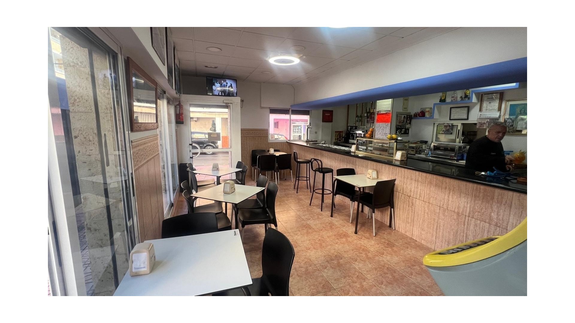 Venta - Comercial -
Torrevieja - Estacion de autobuses