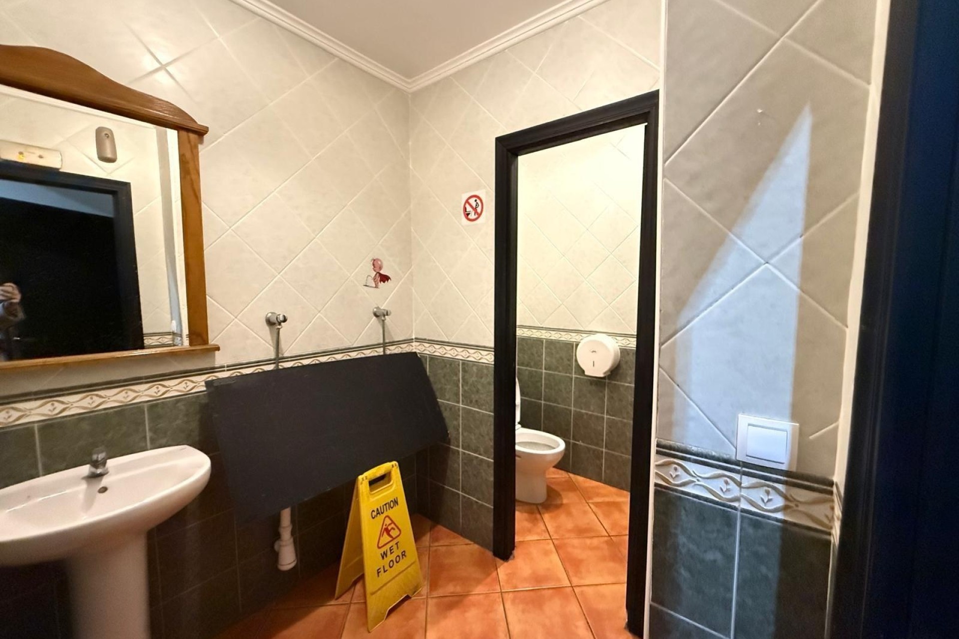 Venta - Comercial -
Torrevieja - Estacion de autobuses