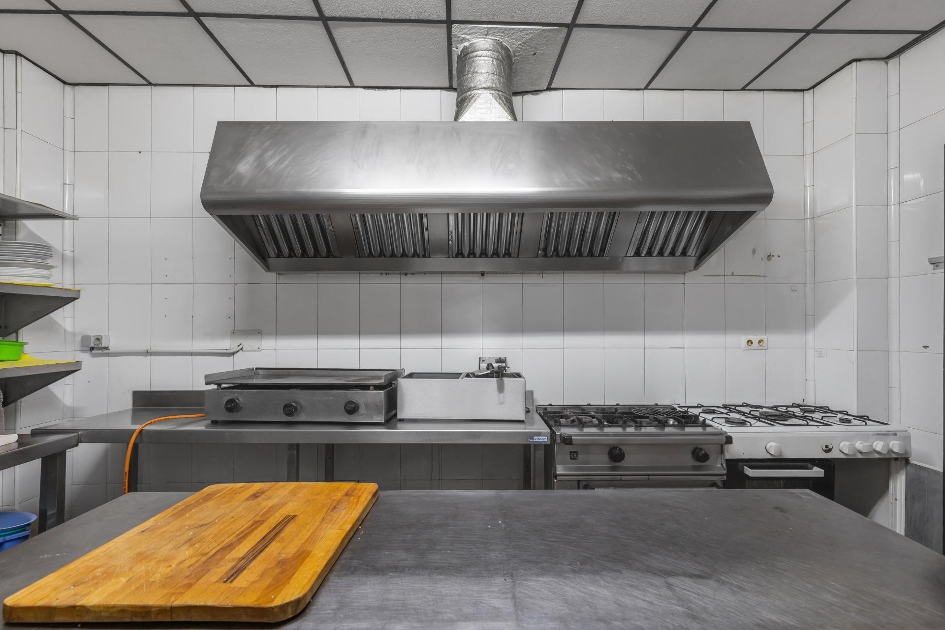 Venta - Comercial -
Torrevieja - Estacion de autobuses