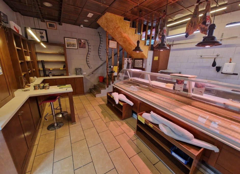 Venta - Comercial -
Torrevieja - Estacion de autobuses