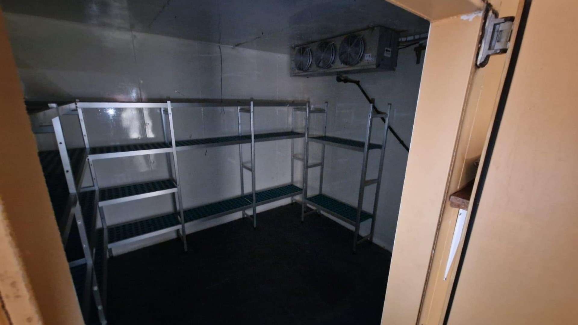 Venta - Comercial -
Torrevieja - Estacion de autobuses