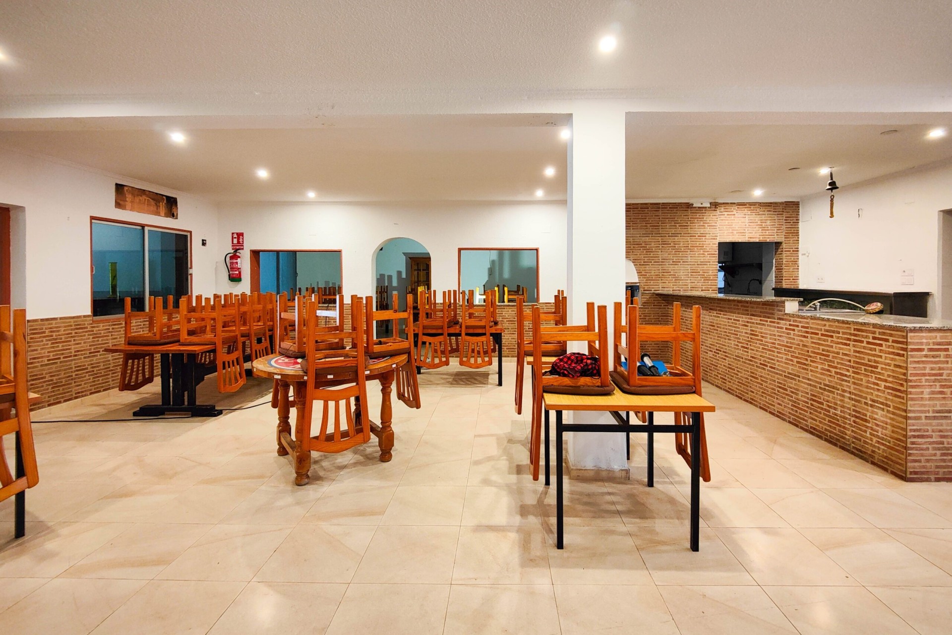Venta - Comercial -
Torrevieja - La Siesta - El Chaparral - San Luis