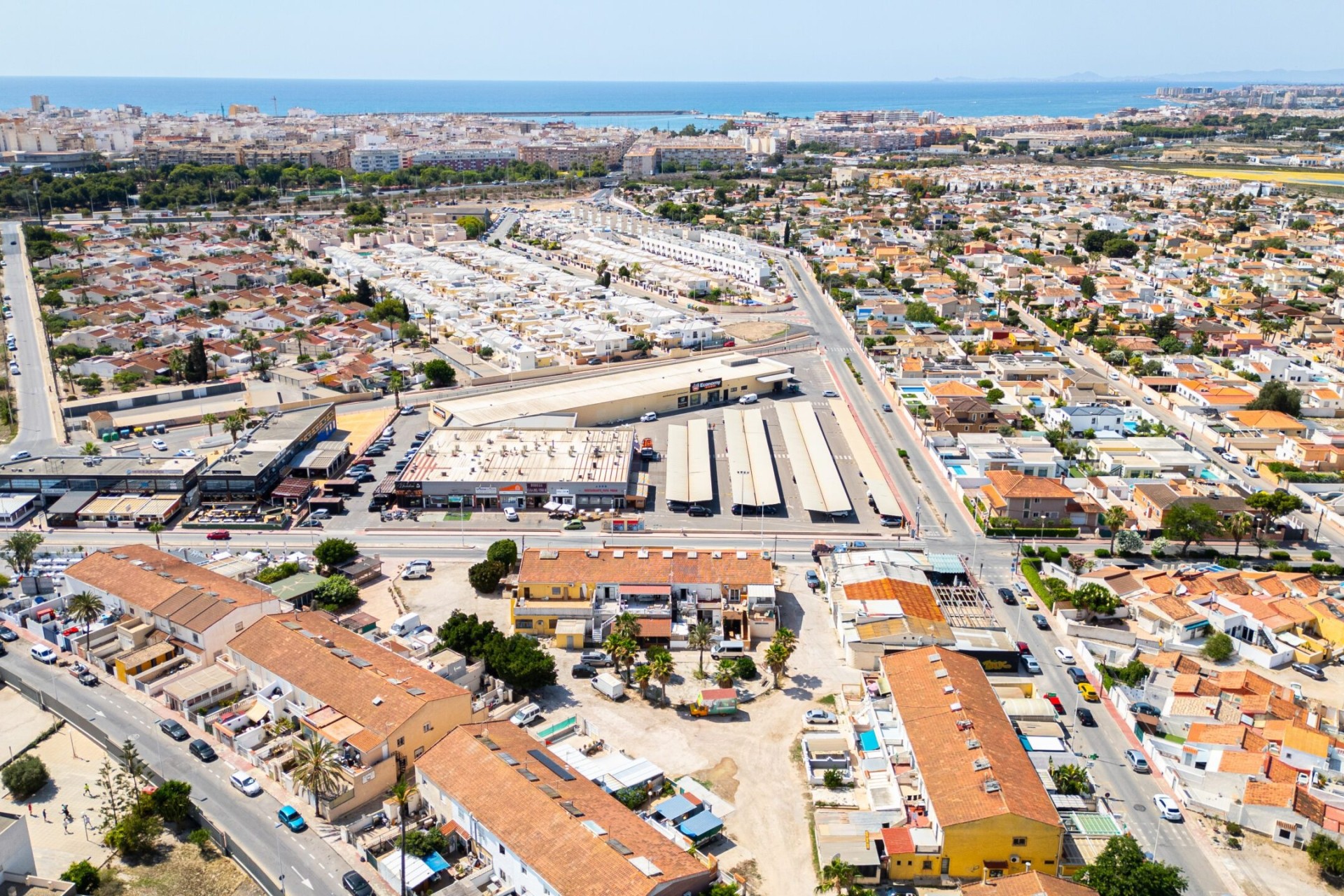 Venta - Comercial -
Torrevieja - La Siesta - El Chaparral - San Luis