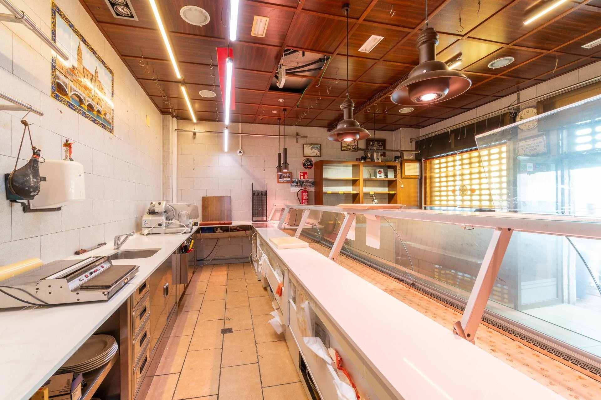 Venta - Comercial -
Torrevieja - Paseo maritimo