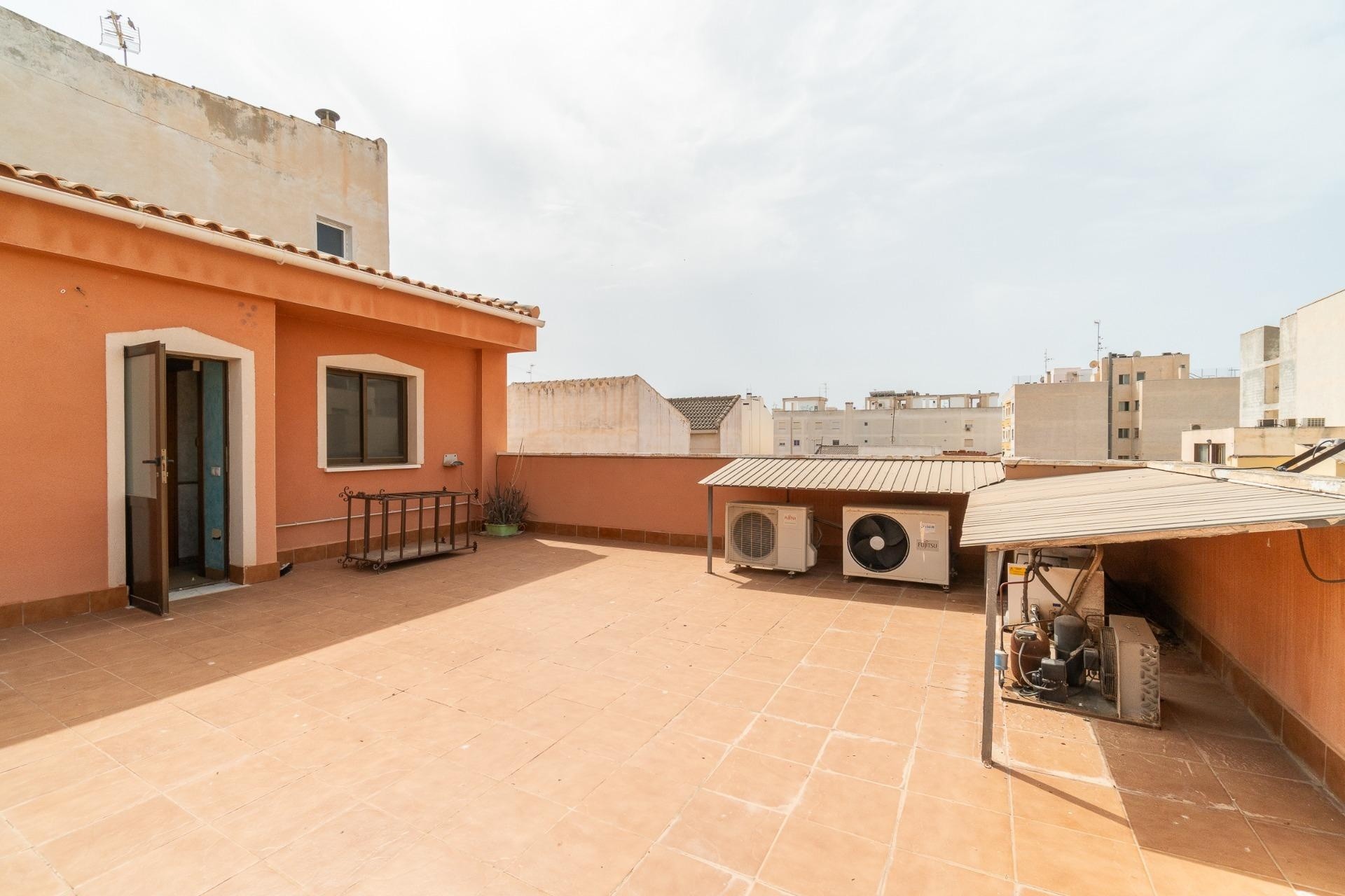 Venta - Comercial -
Torrevieja - Paseo maritimo