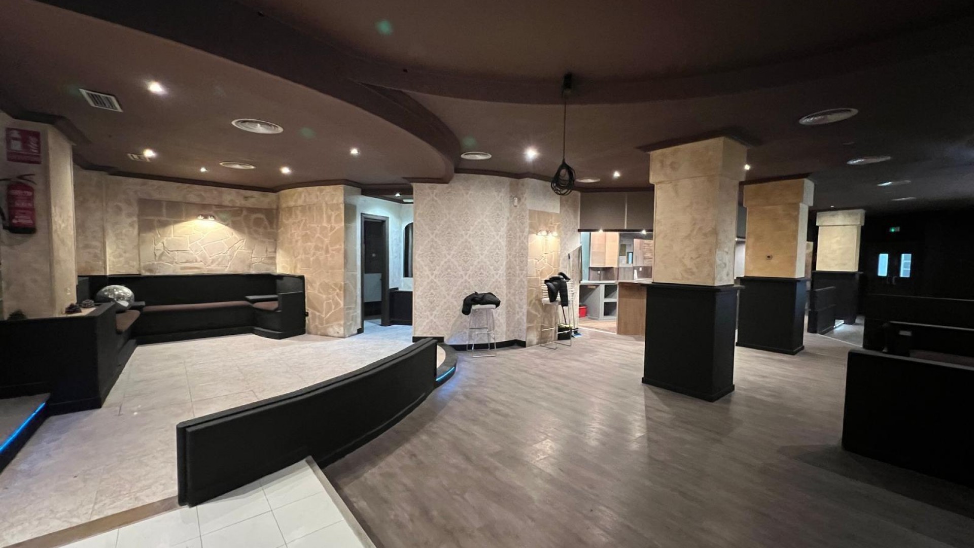 Venta - Comercial -
Torrevieja - Playa de los Naufragos