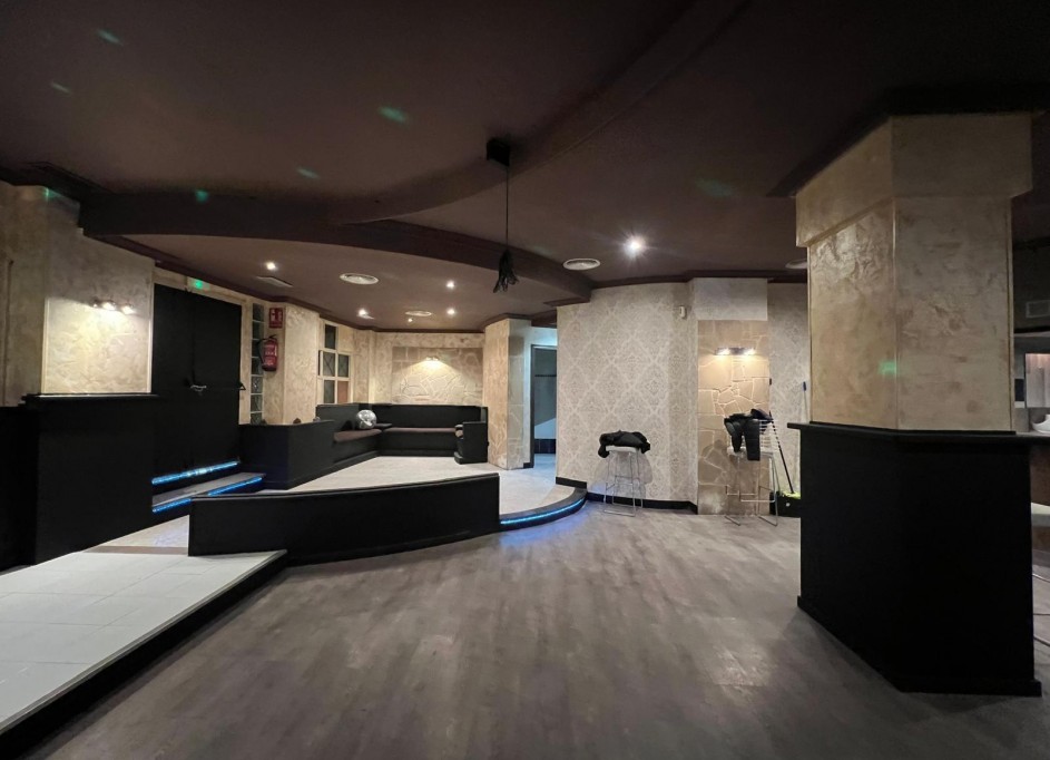 Venta - Comercial -
Torrevieja - Playa de los Naufragos