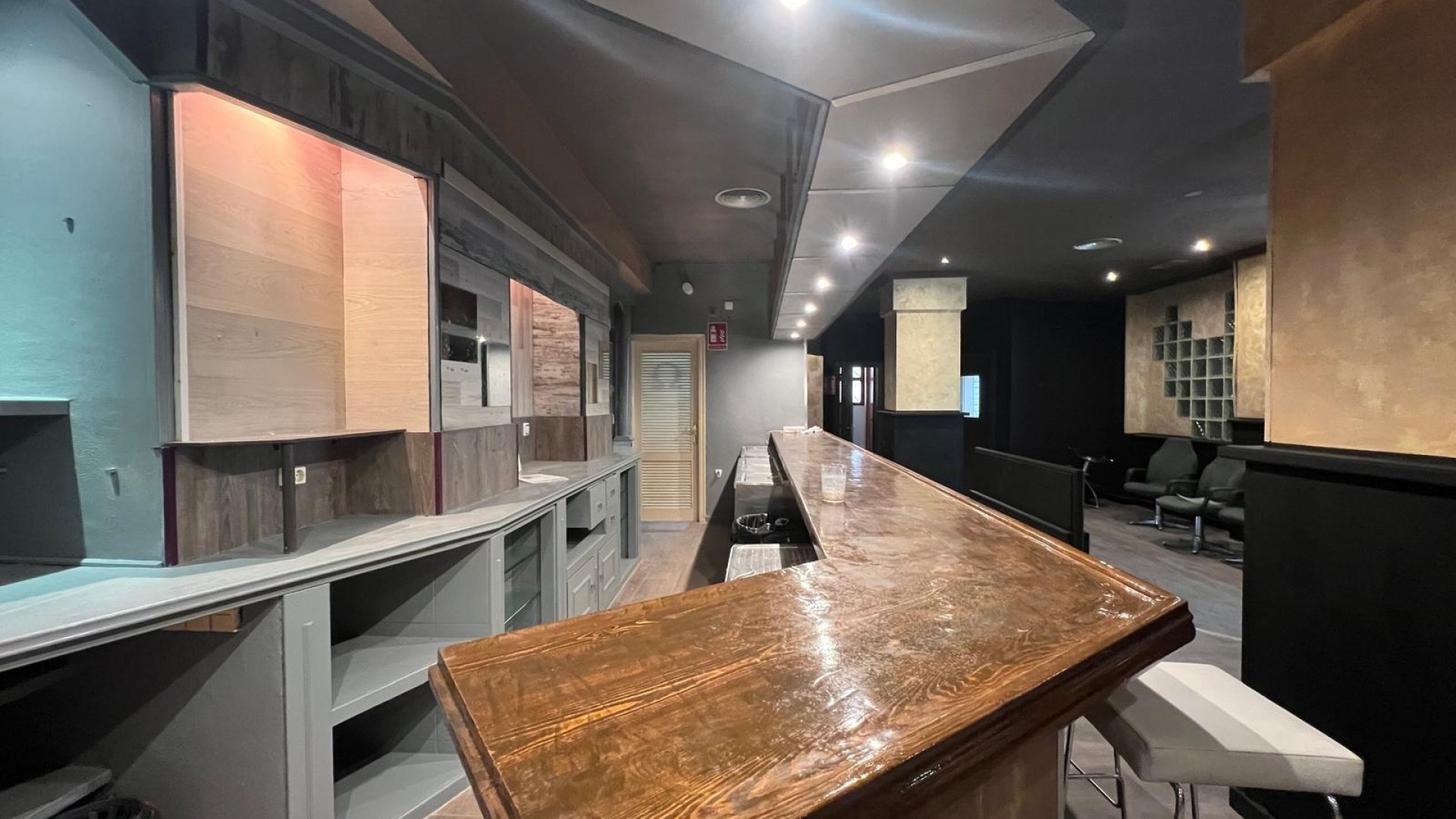 Venta - Comercial -
Torrevieja - Playa de los Naufragos