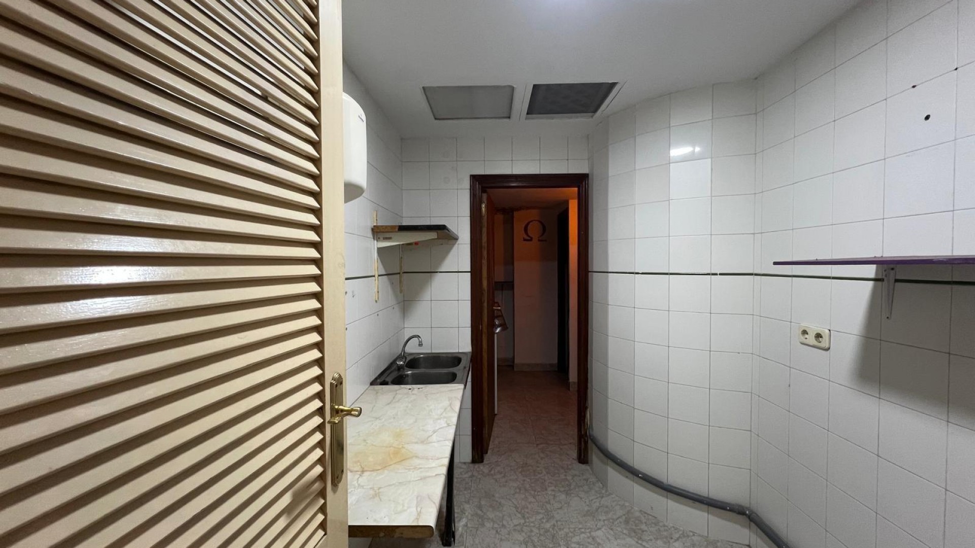 Venta - Comercial -
Torrevieja - Playa de los Naufragos