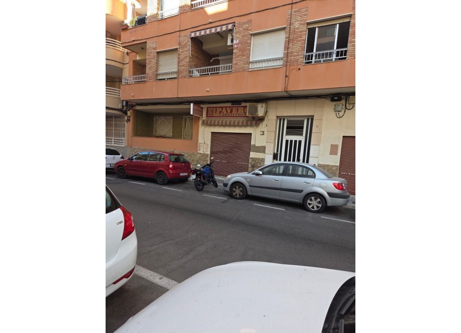 Venta - Comercial -
Torrevieja