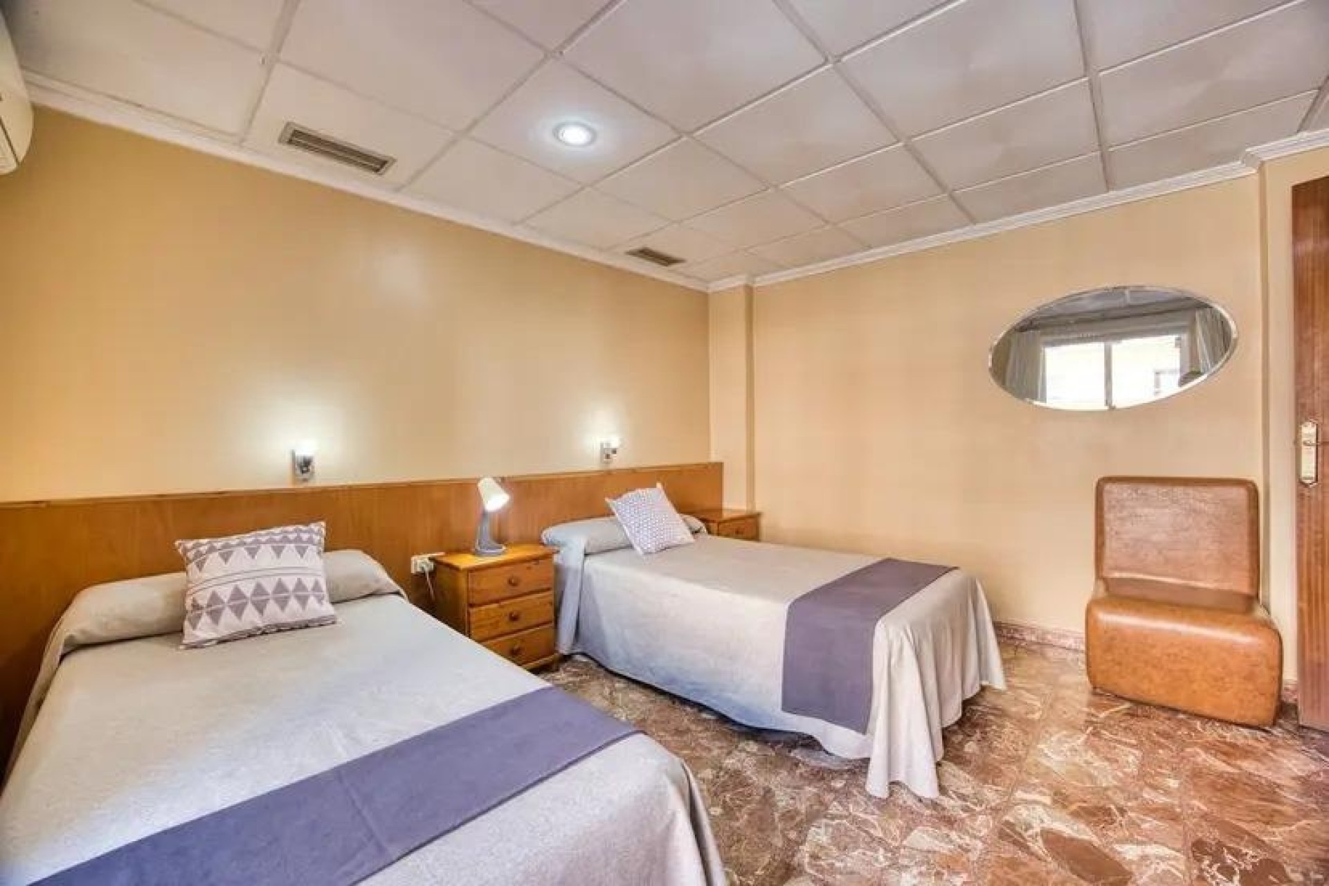 Venta - Comercial -
Torrevieja