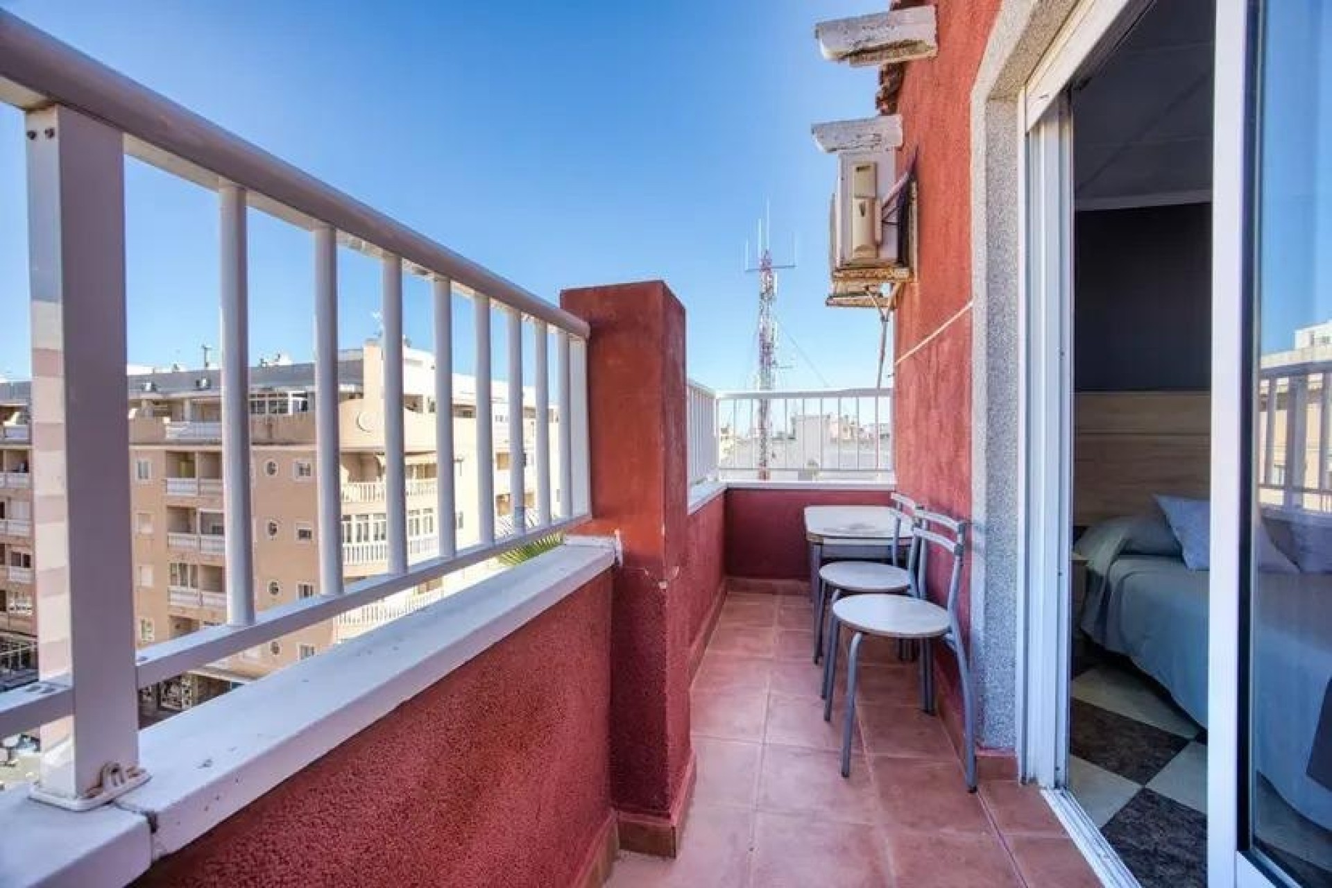 Venta - Comercial -
Torrevieja
