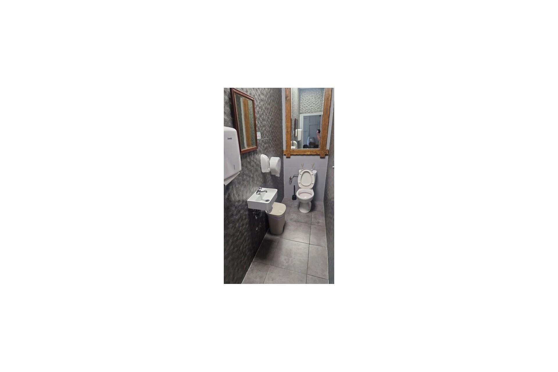 Venta - Comercial -
Torrevieja