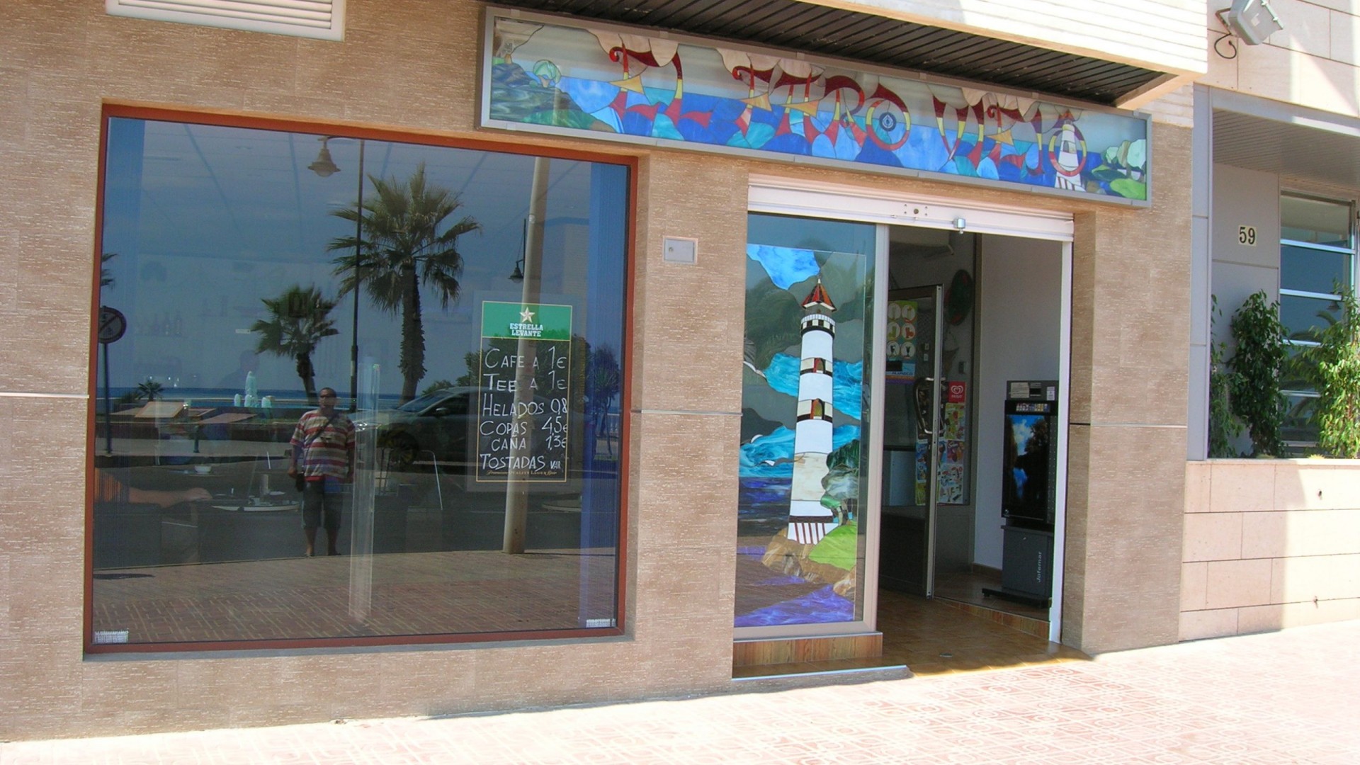 Venta - Comercial -
Torrevieja
