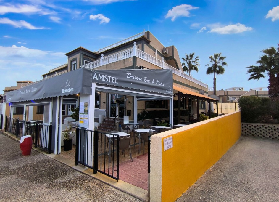 Venta - Comercial -
Villamartín