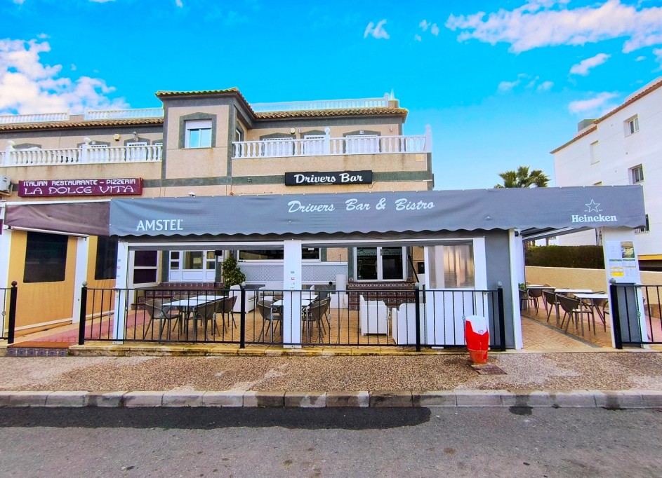 Venta - Comercial -
Villamartín