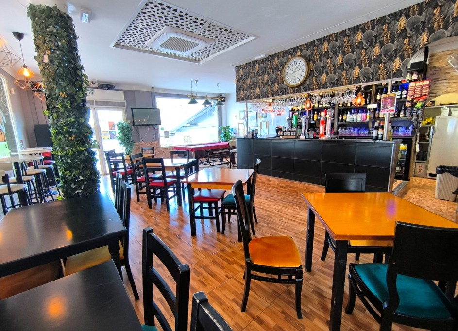 Venta - Comercial -
Villamartín