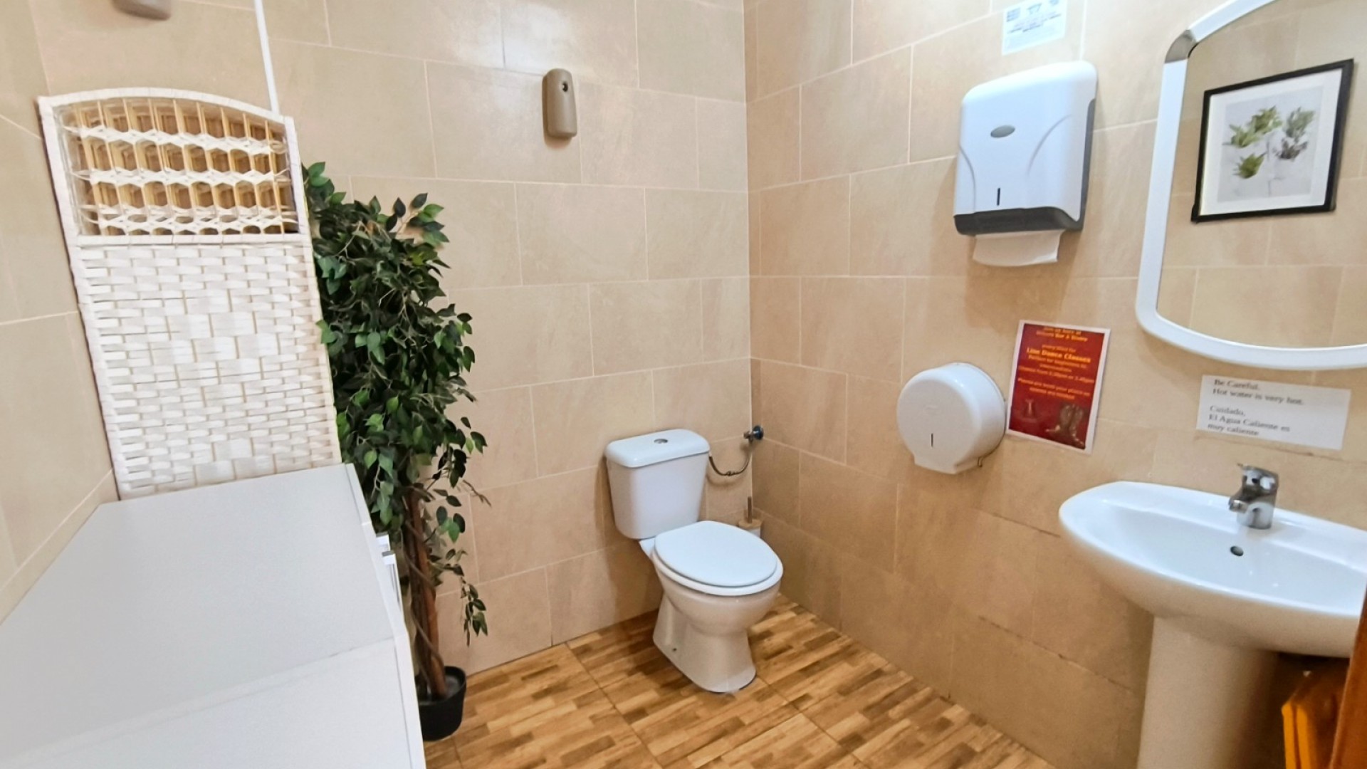 Venta - Comercial -
Villamartín