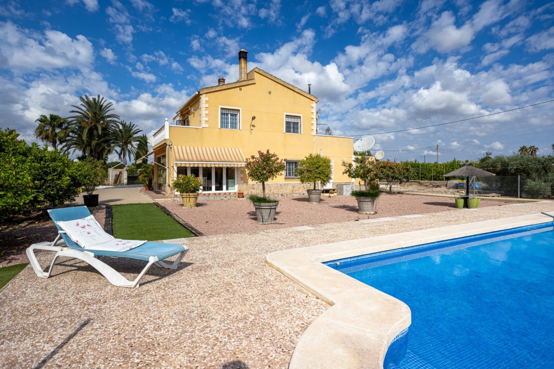 Venta - Detached Villa -
Elche - La Hoya