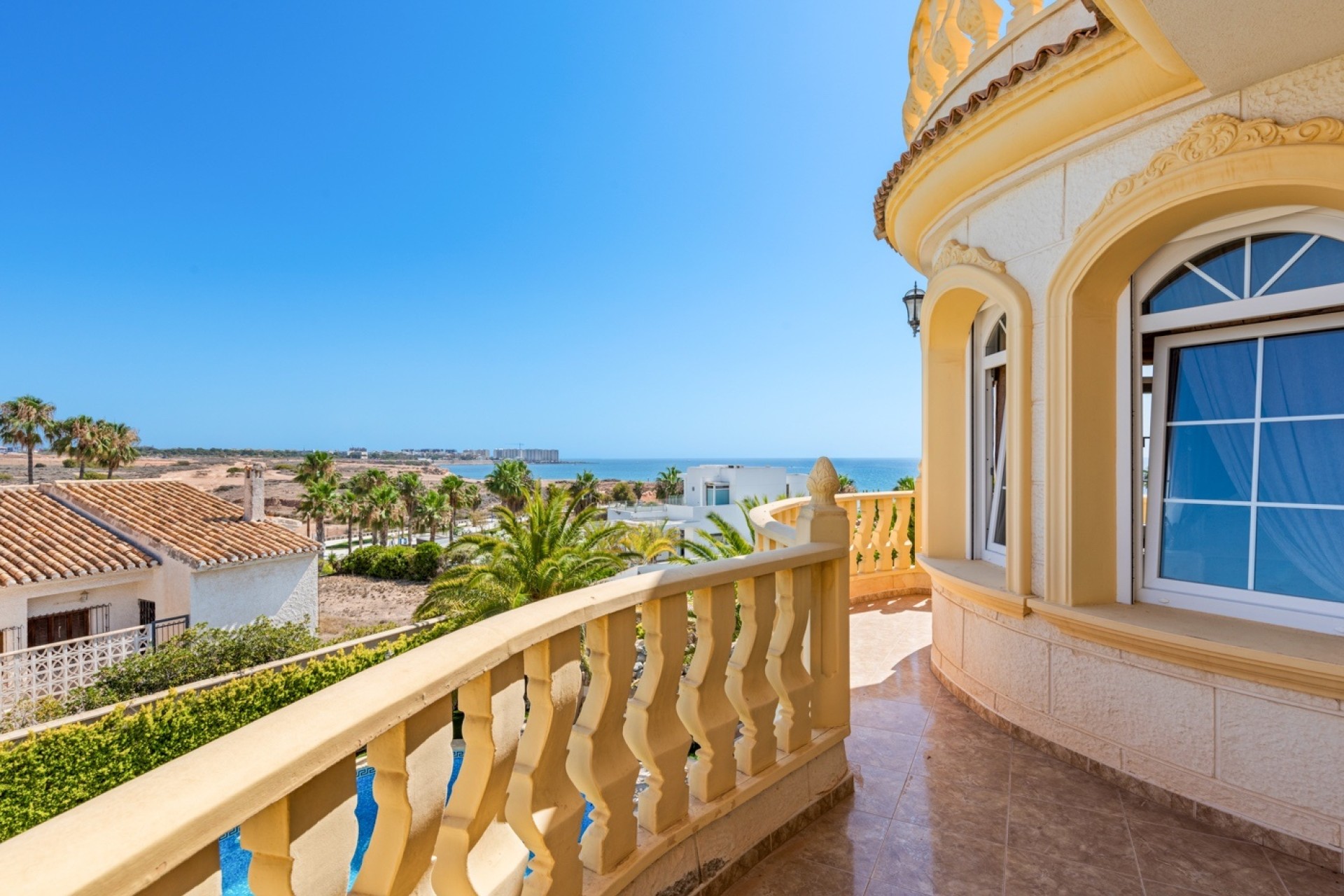 Venta - Detached Villa -
Orihuela Costa - Playa Flamenca