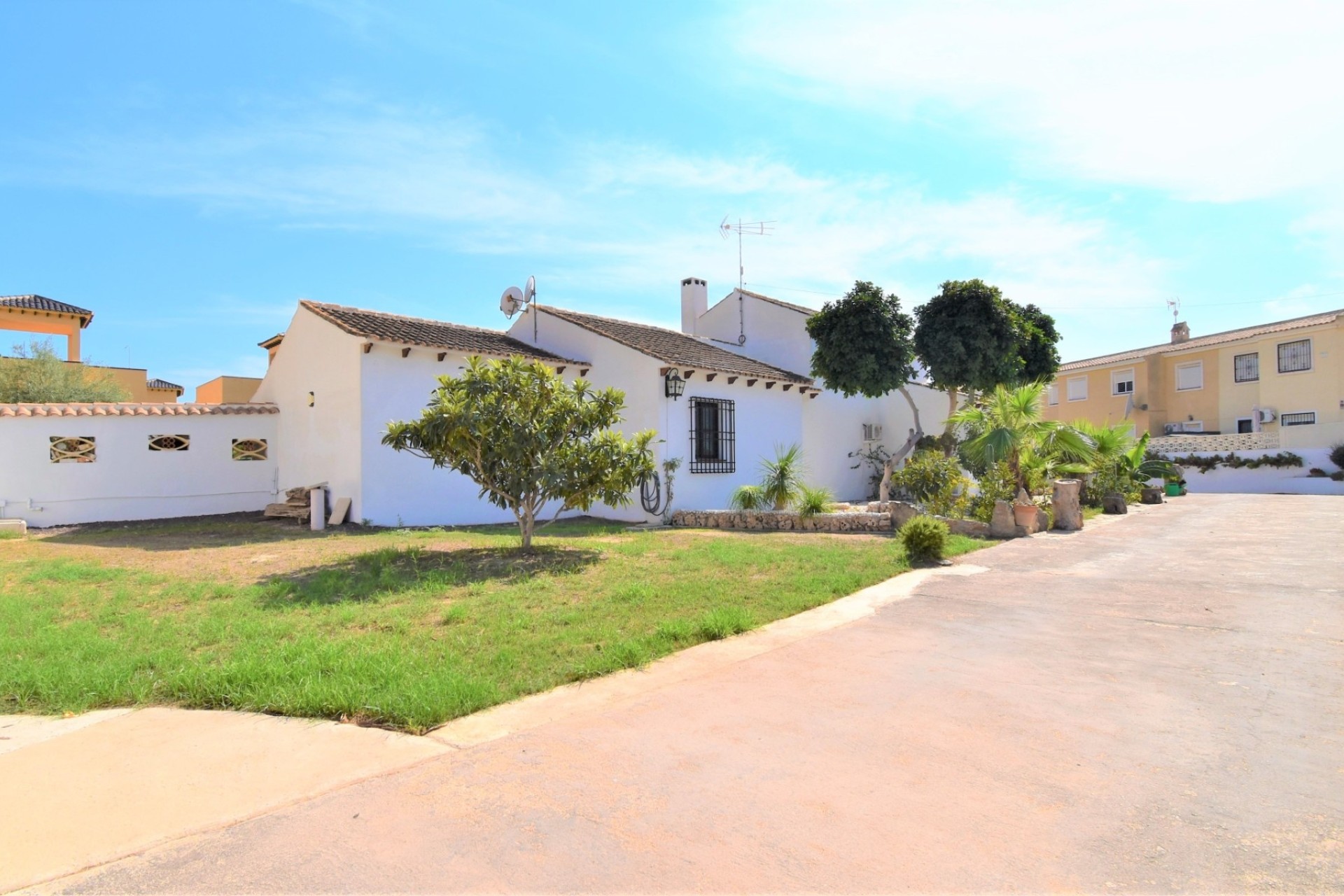 Venta - Detached Villa -
Orihuela Costa - Villamartin