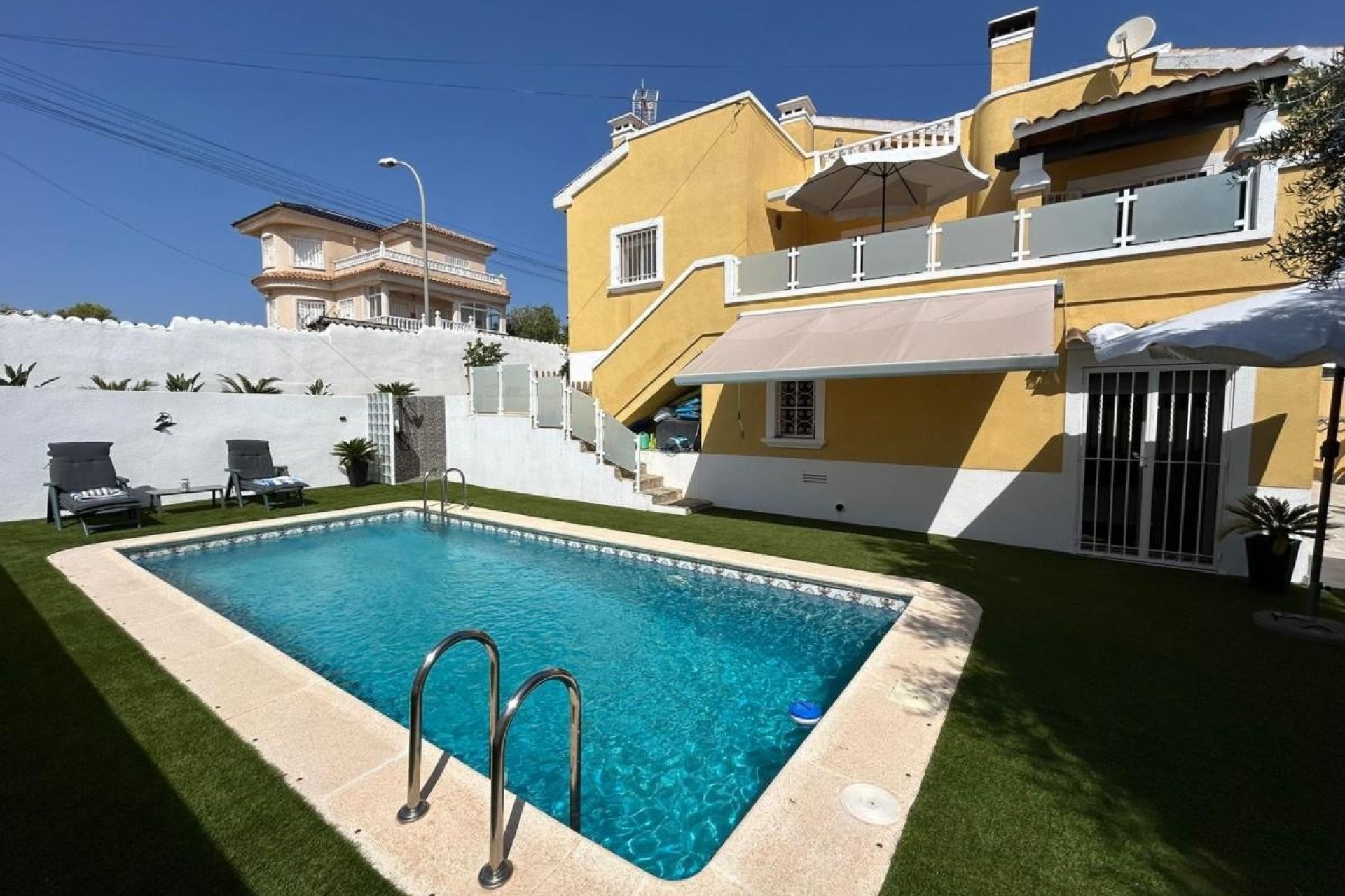 Venta - Detached Villa -
San Miguel de Salinas