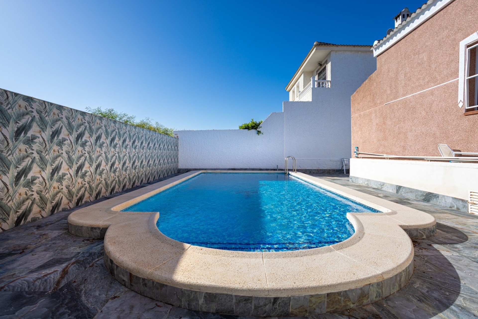 Venta - Detached Villa -
Torrevieja - Urbanización San Luis